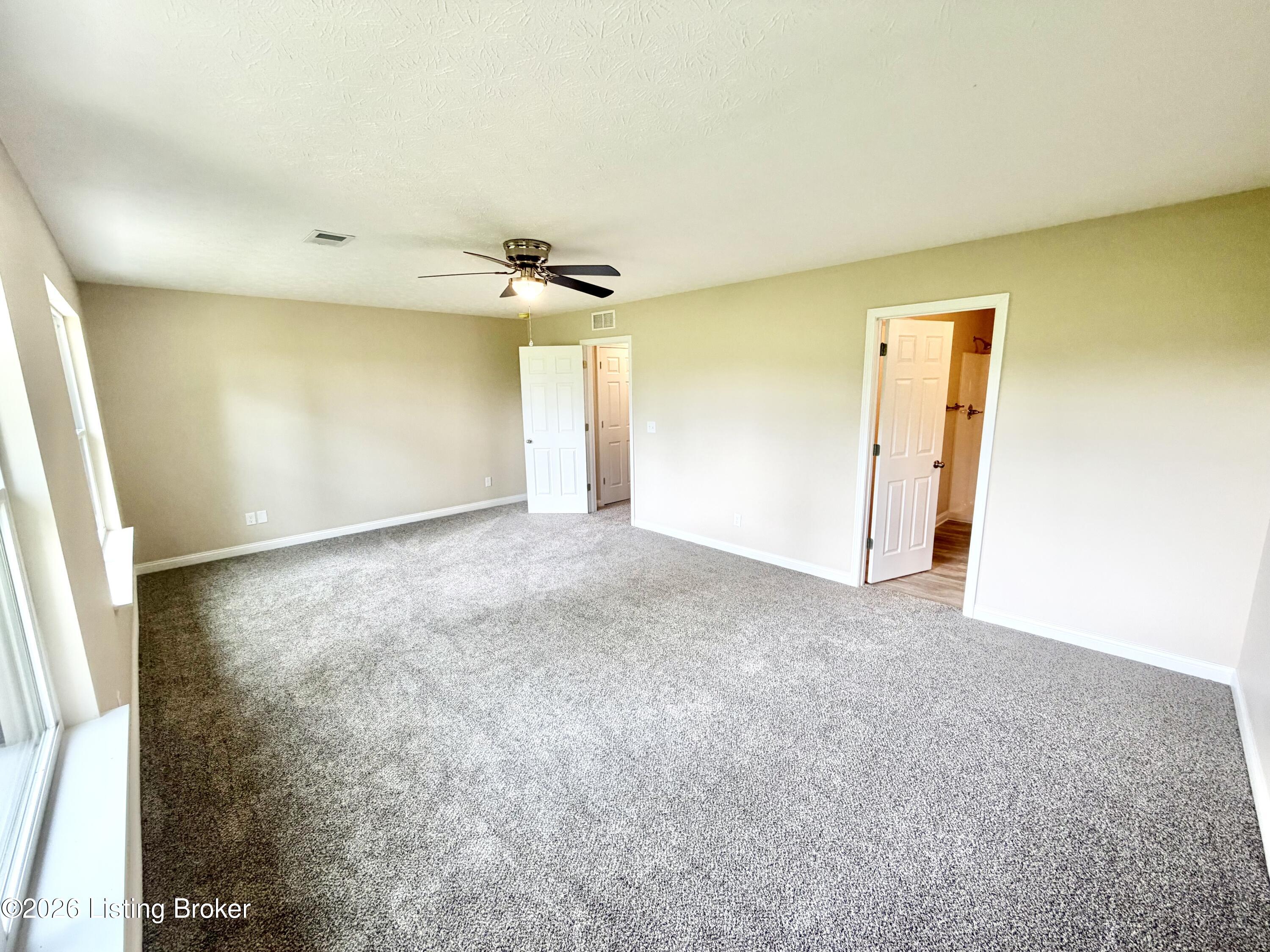 348/350 Breckinridge Cir Property Photo 13