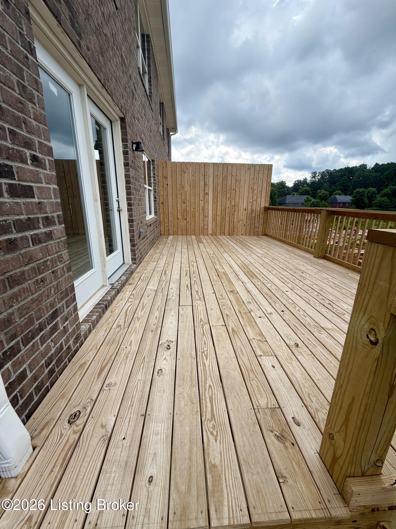 348/350 Breckinridge Cir Property Photo 17