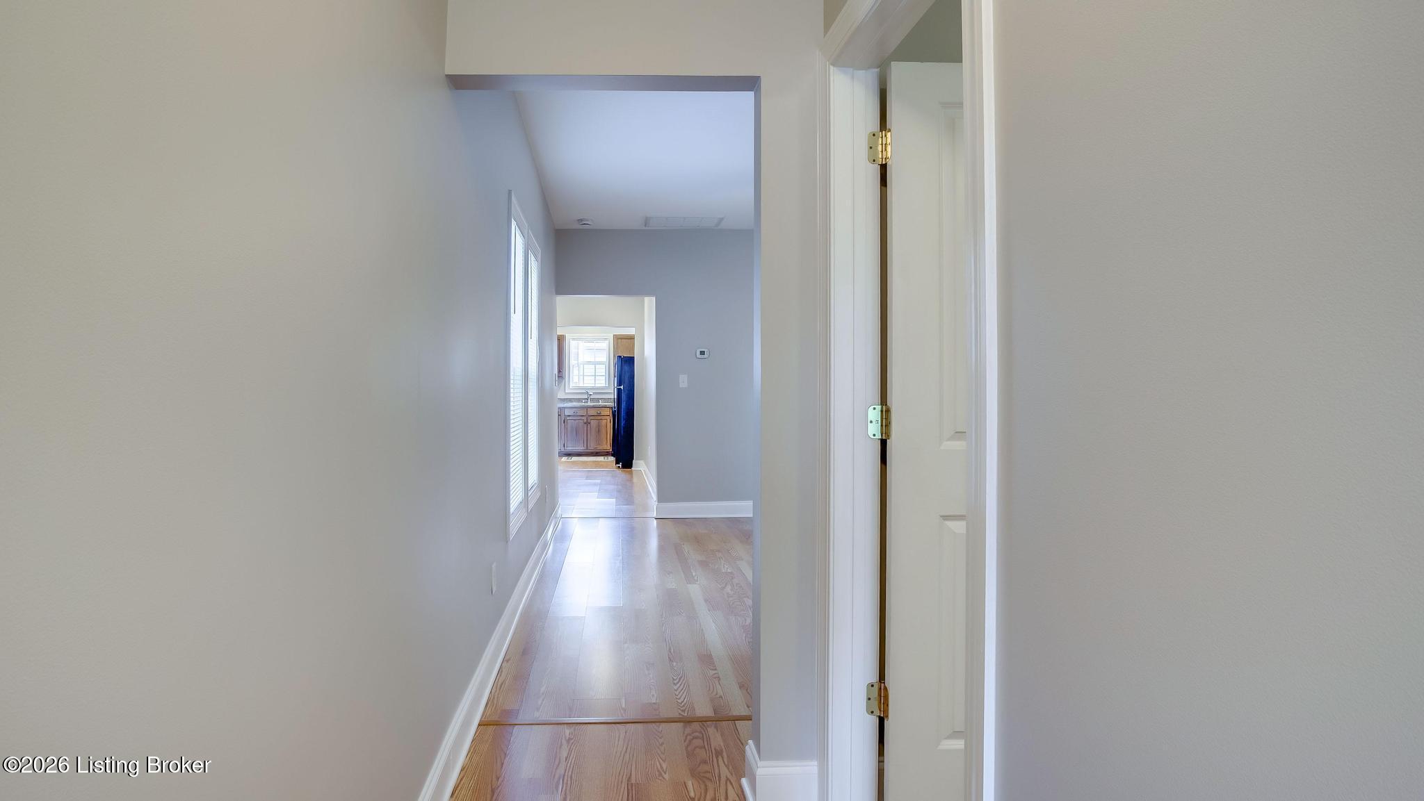 520 Warnock St Property Photo 5