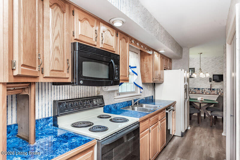 3523 Leith Ln Property Photo 12