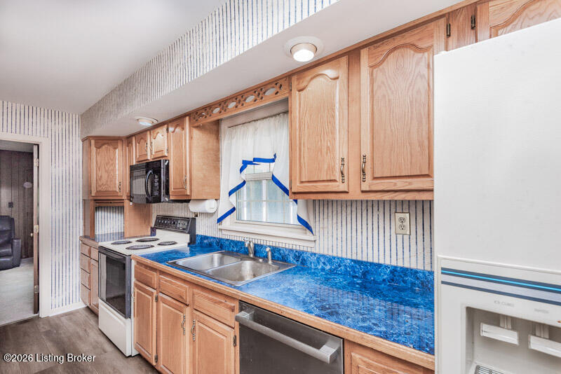 3523 Leith Ln Property Photo 13