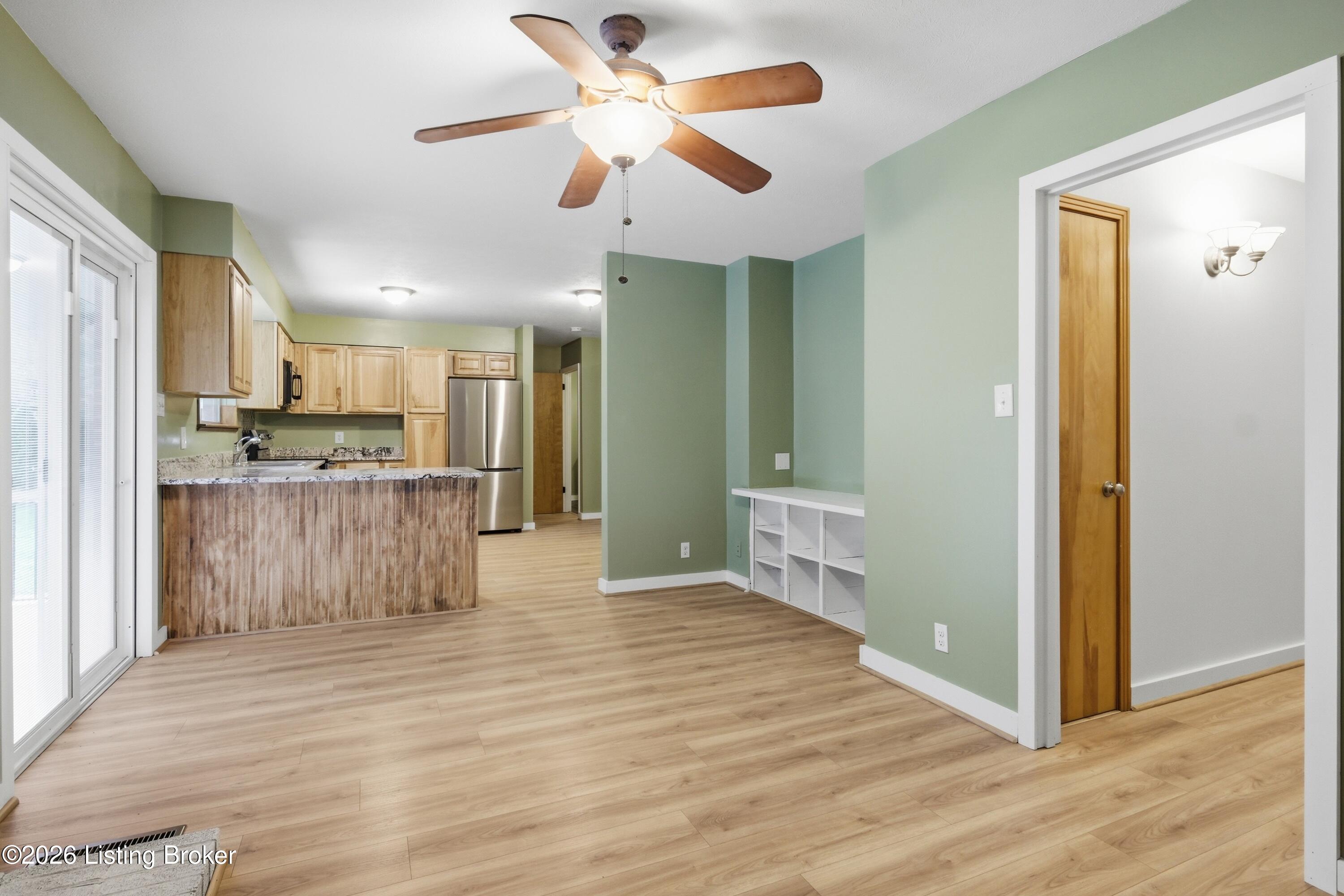 8603 Cool Brook Ct Property Photo 16