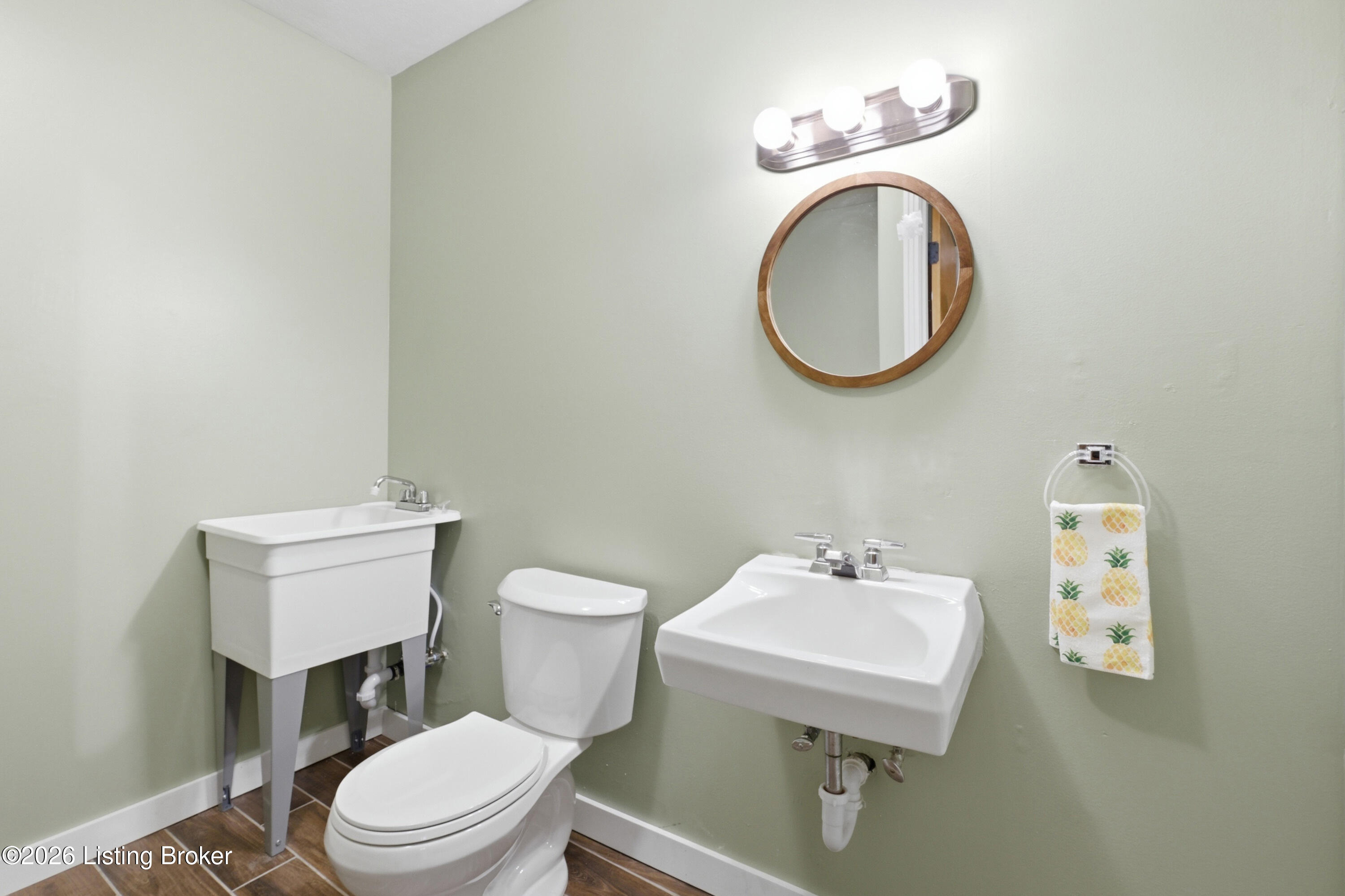 8603 Cool Brook Ct Property Photo 18