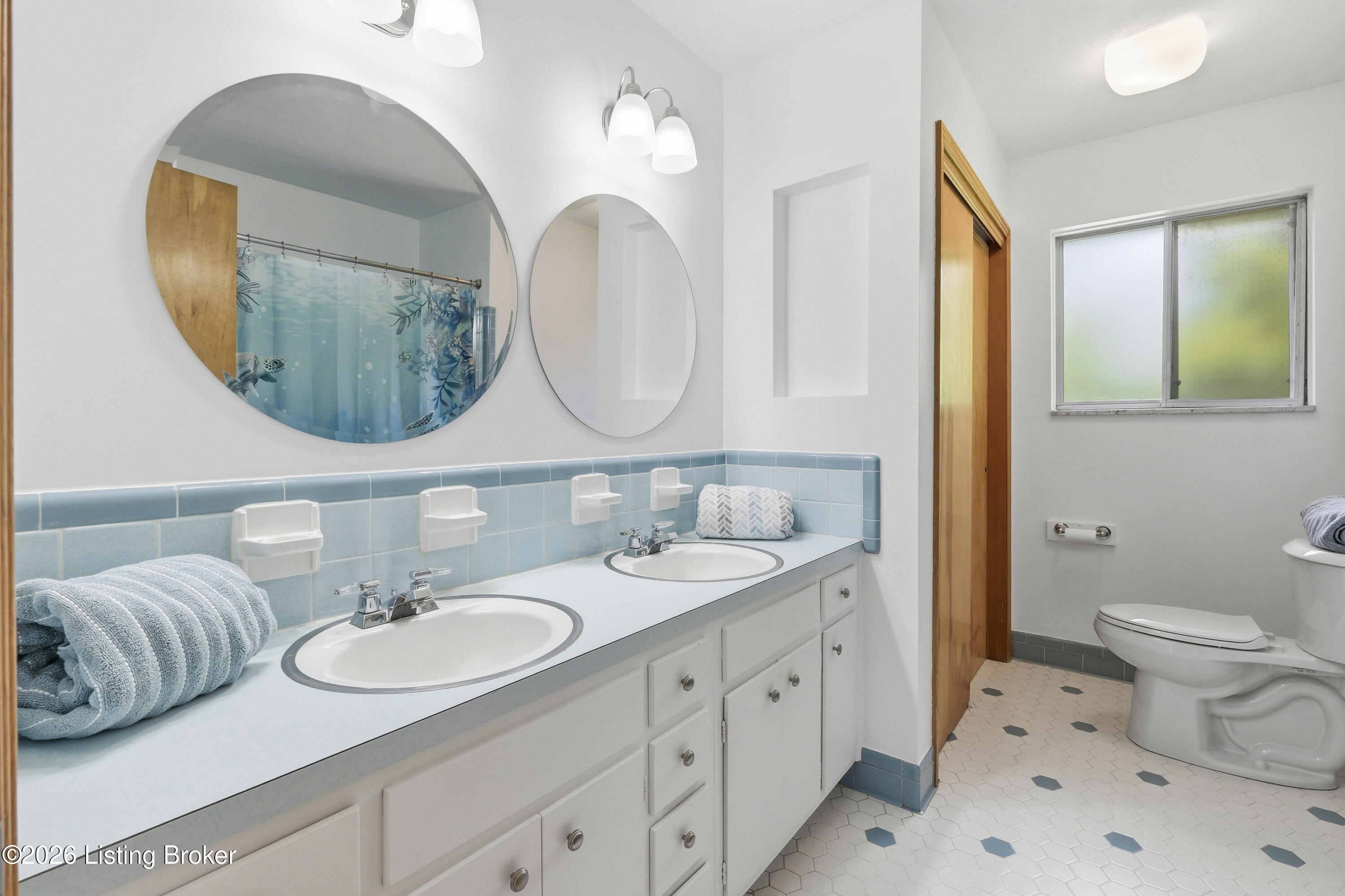 8603 Cool Brook Ct Property Photo 30