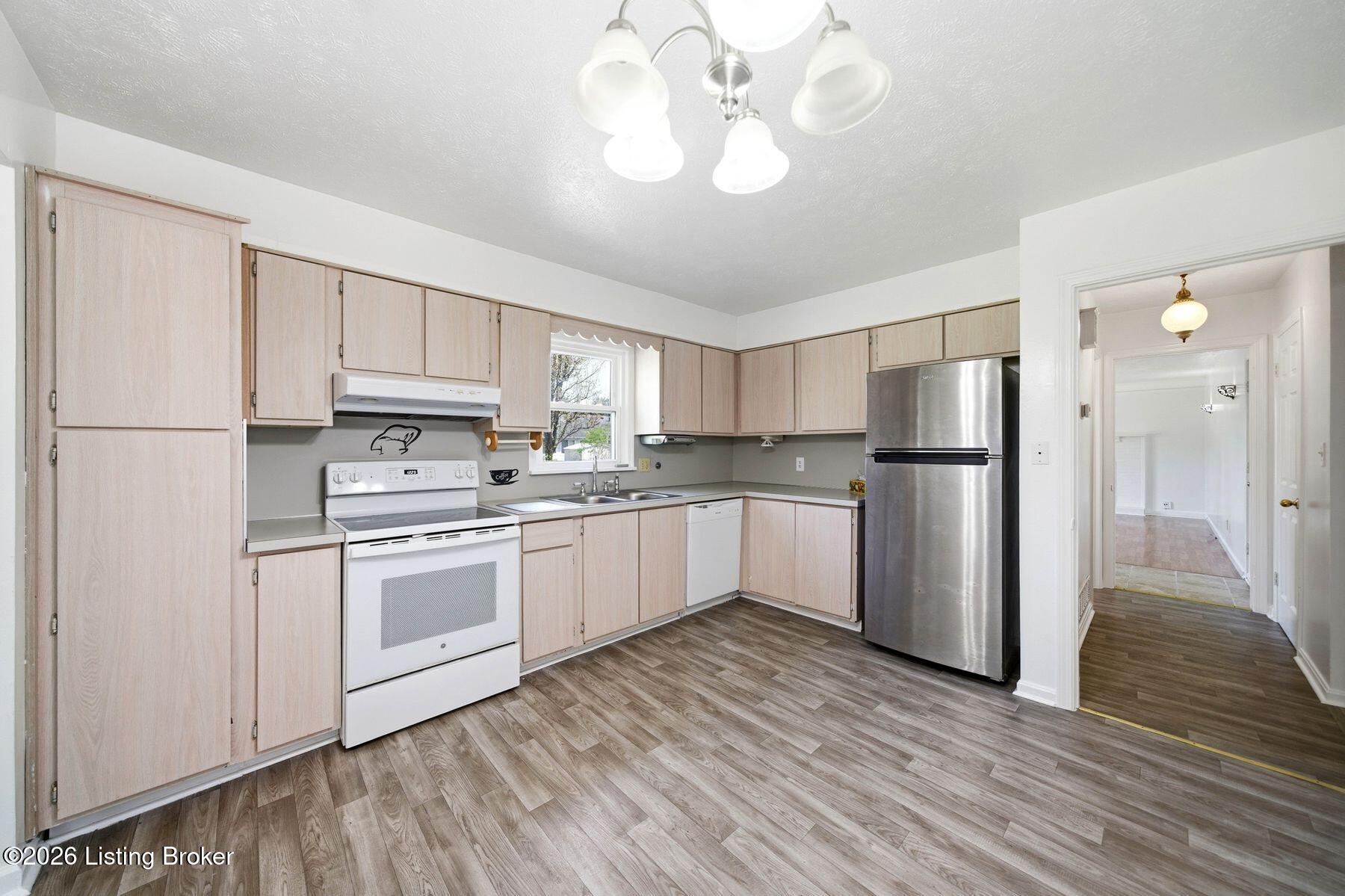 4109 Stony Brook Dr Property Photo 9