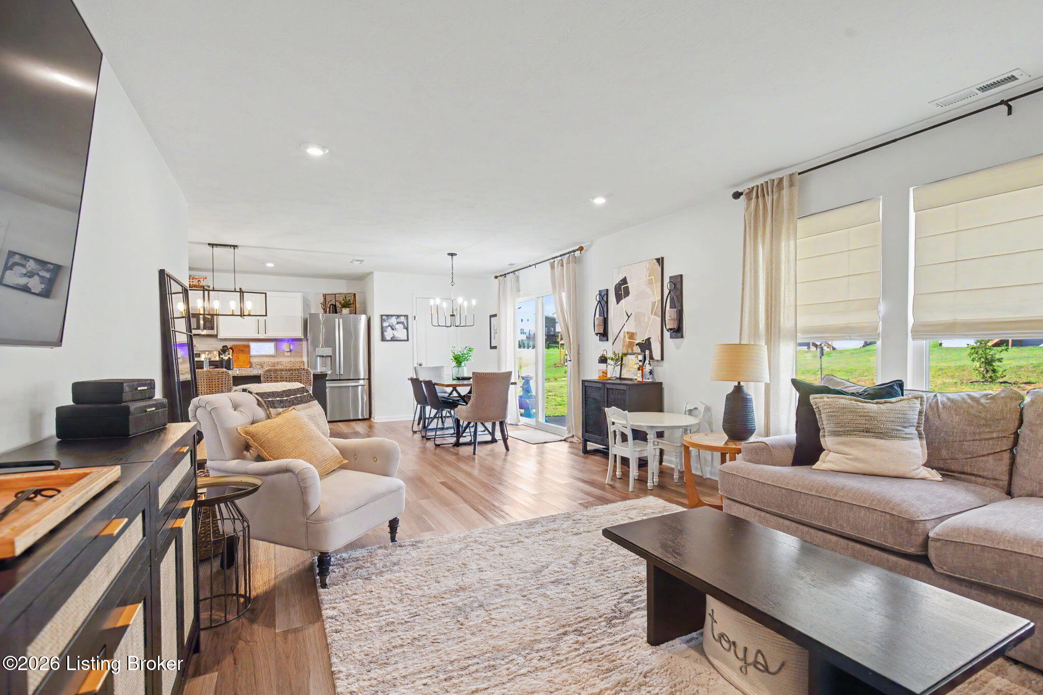 3857 Scarlet Oak Ln Property Photo 16