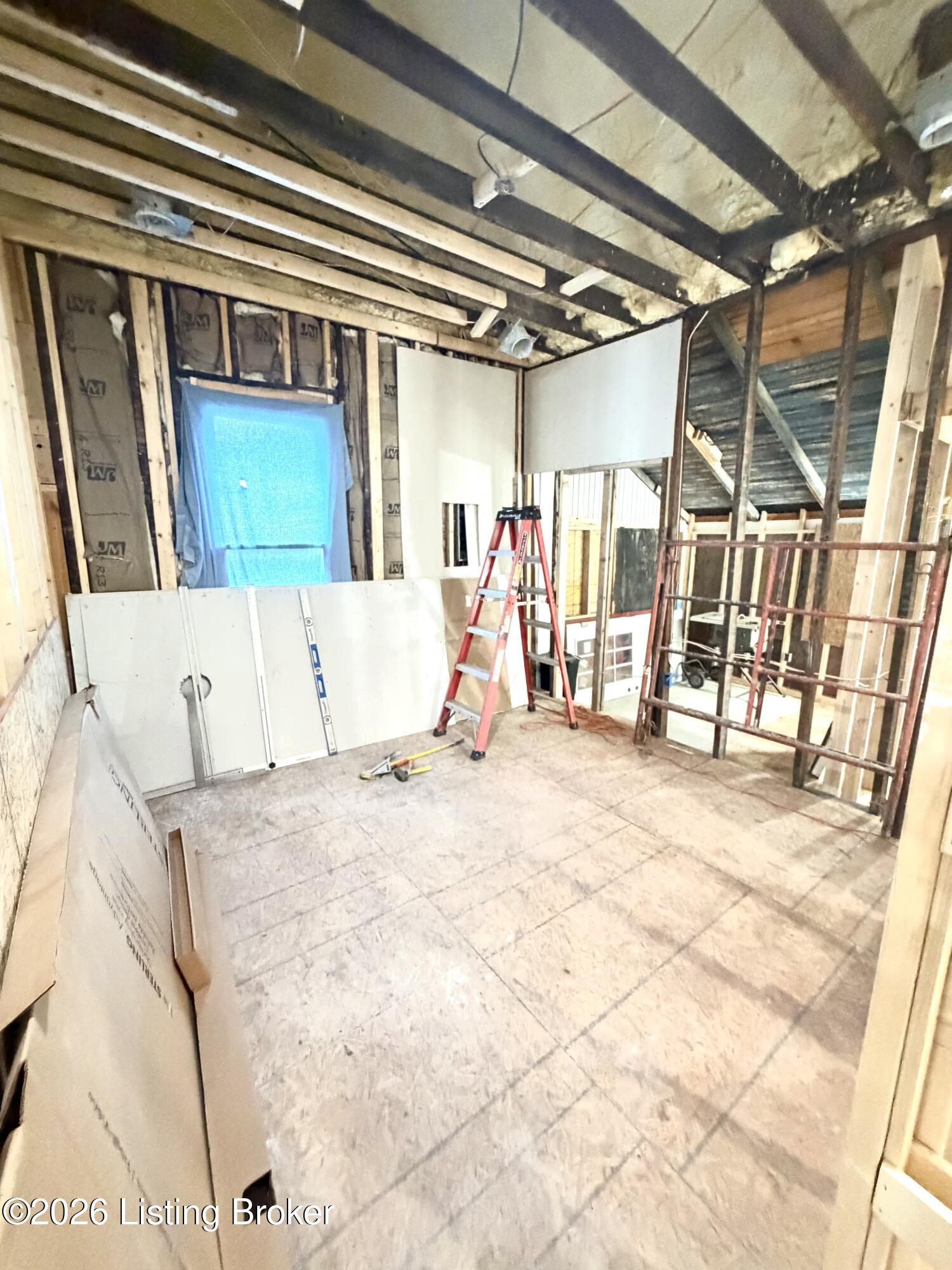 1328 S 17th St Property Photo 12