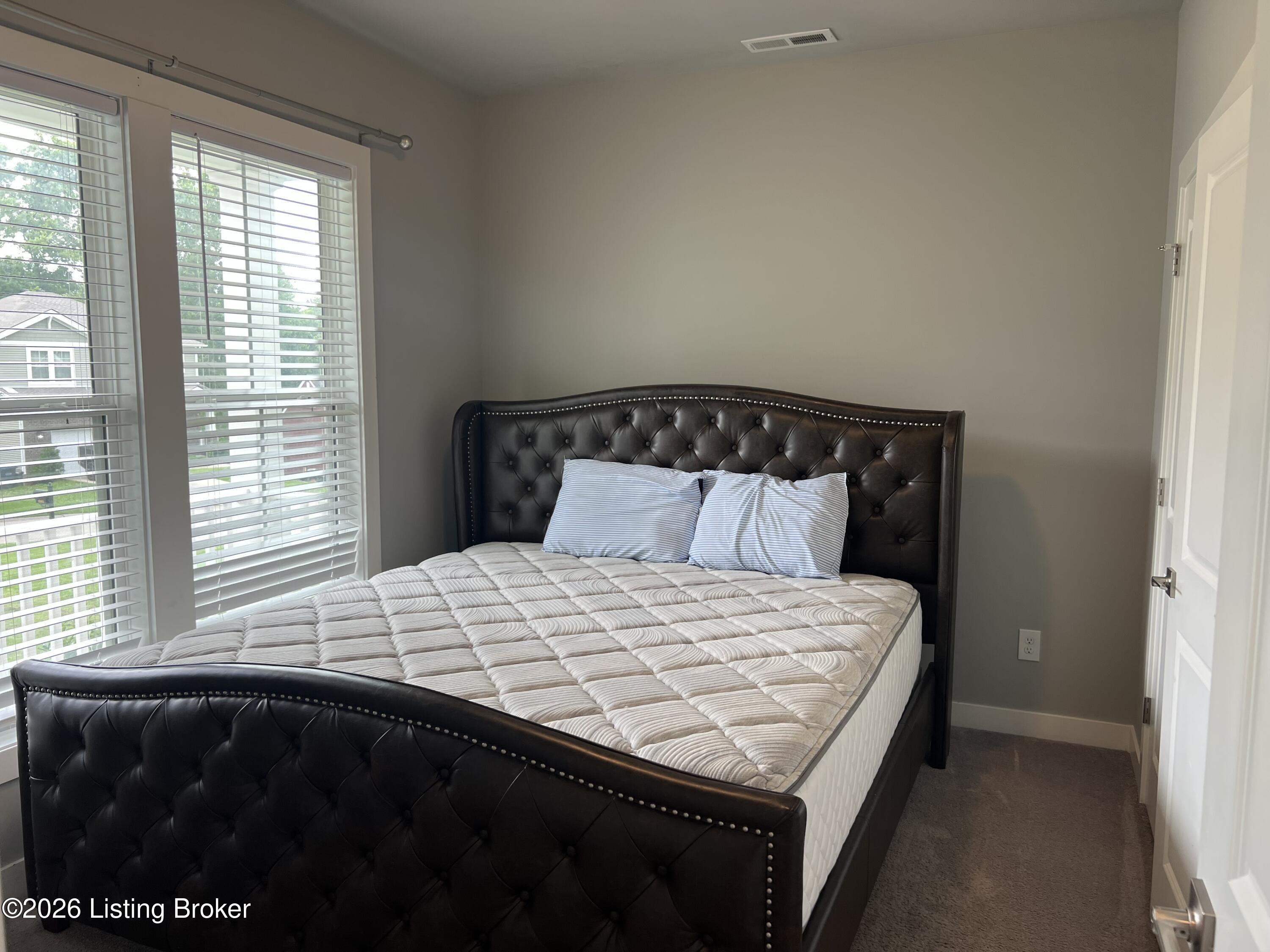 6107 Ledgerock Cove Pl Property Photo 14