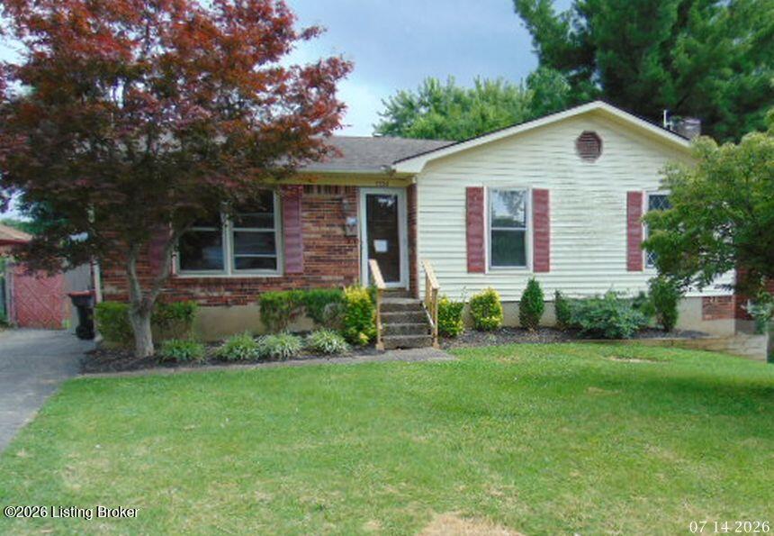 1524 Sanders Ln Property Photo 1