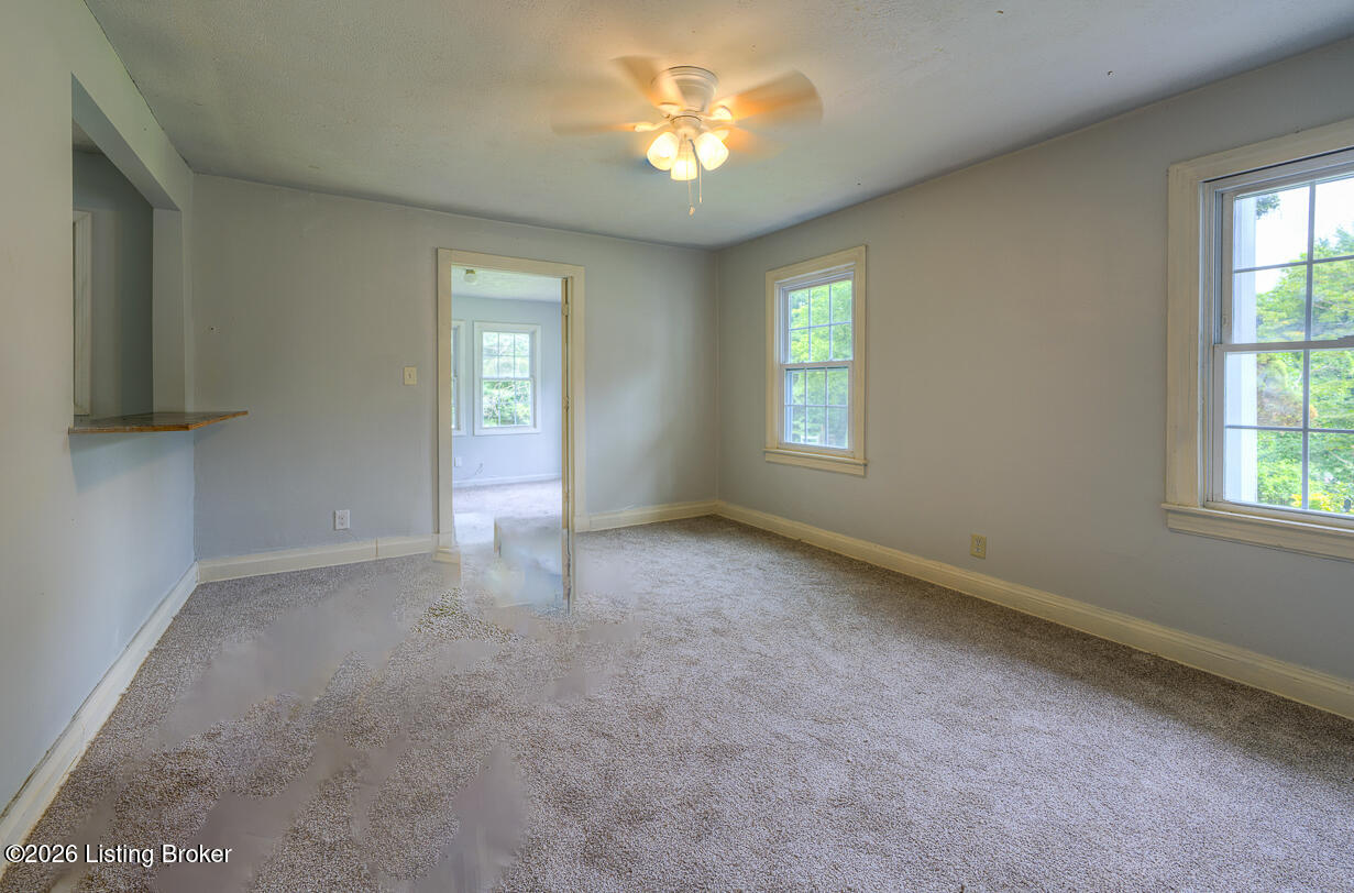 1536 Eskridge Ln Property Photo 11