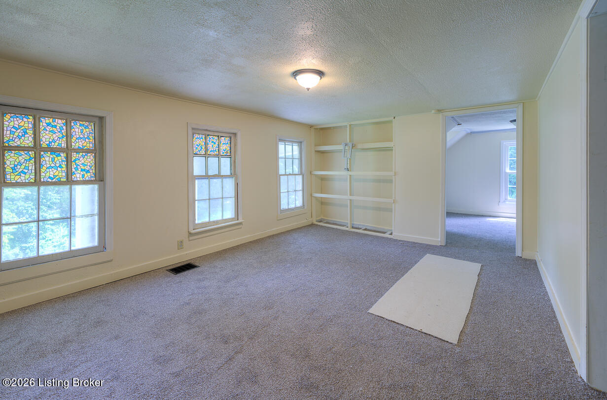 1536 Eskridge Ln Property Photo 13