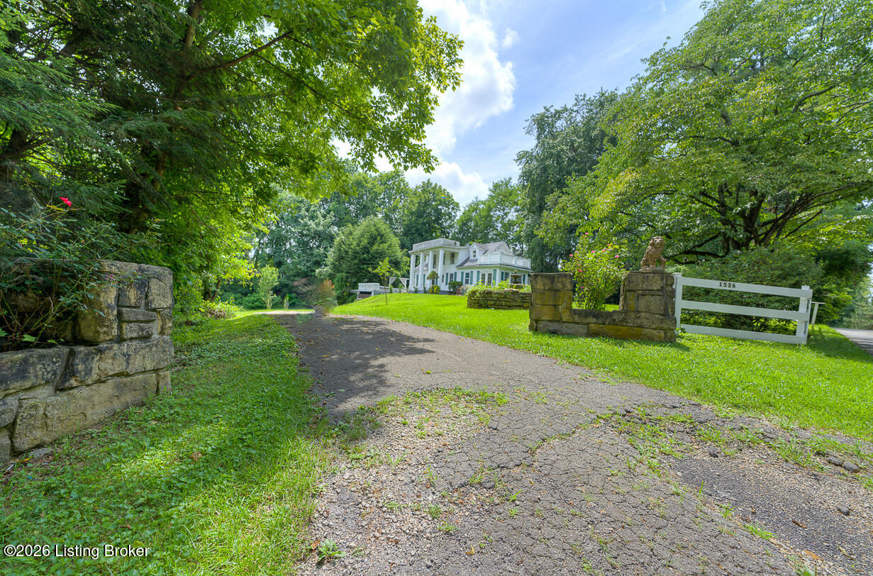 1536 Eskridge Ln Property Photo 34