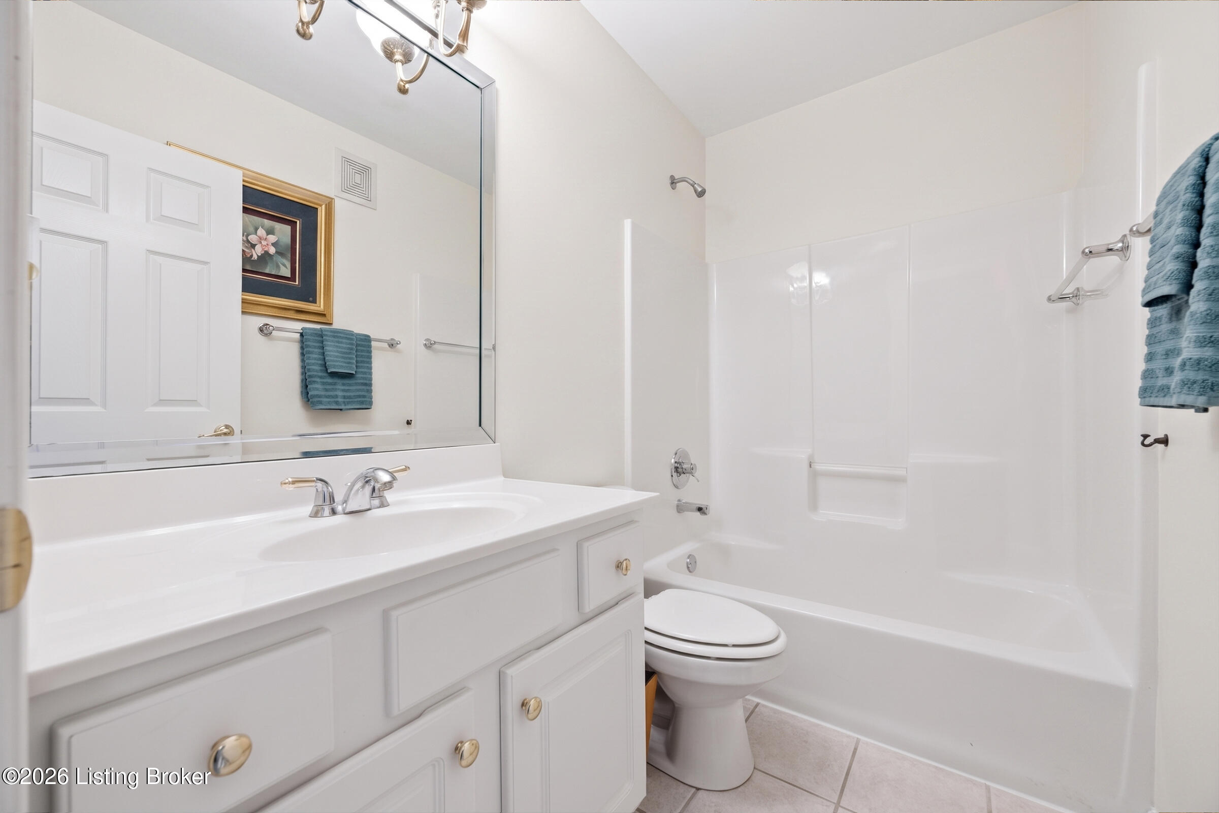 6015 Wooded Creek Dr 102 Property Photo 17