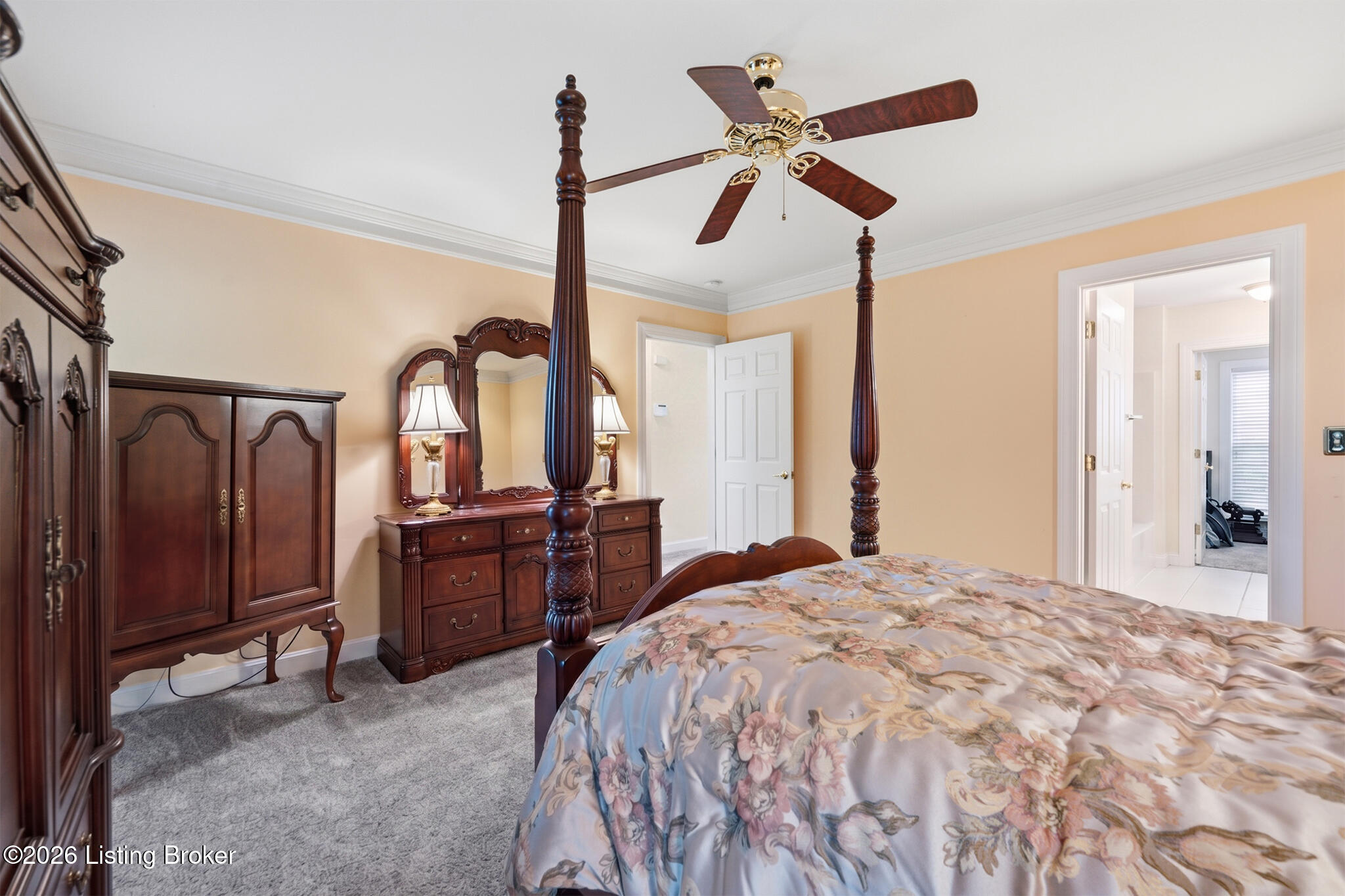 6015 Wooded Creek Dr 102 Property Photo 19