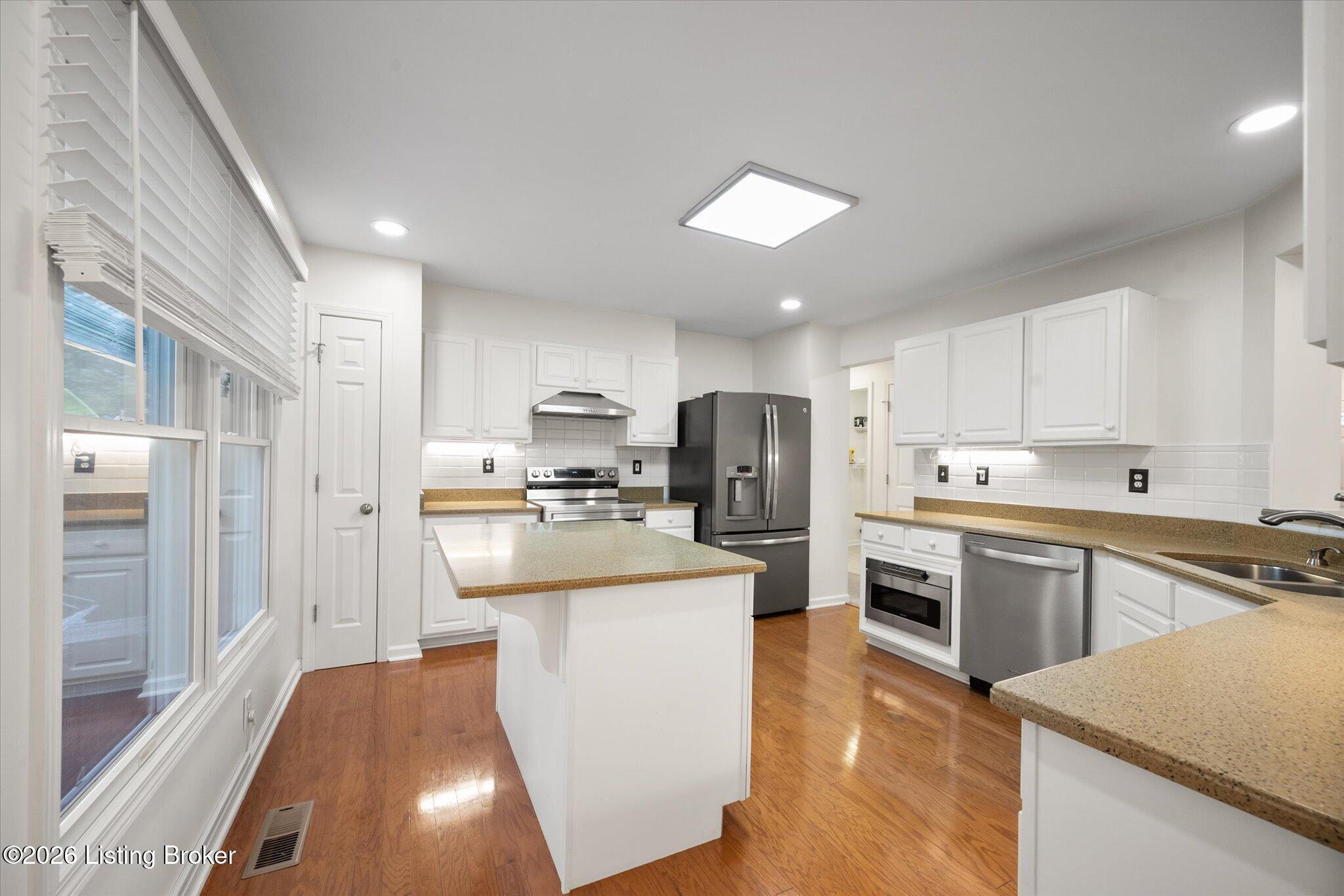 14307 Academy Ridge Blvd Property Photo 18
