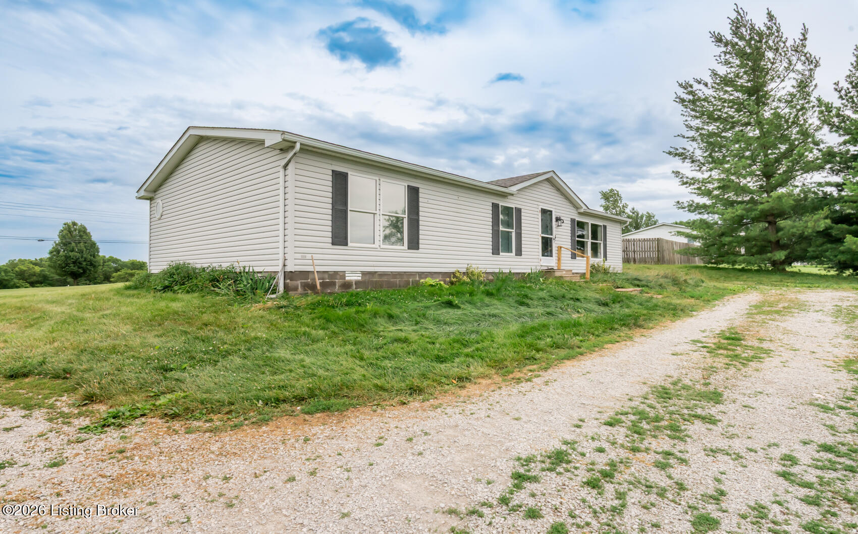 6292 S Highway 421 Property Photo 2