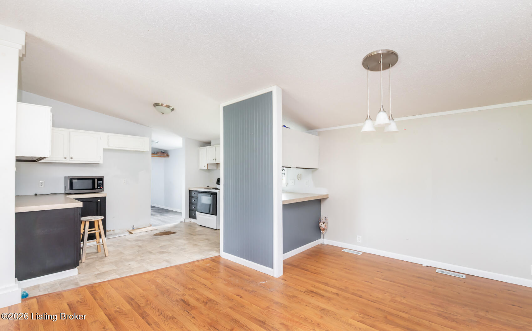 6292 S Highway 421 Property Photo 8