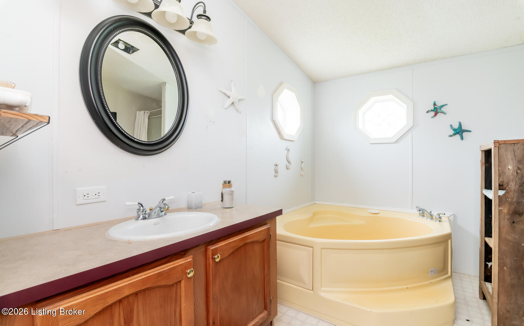 6292 S Highway 421 Property Photo 27