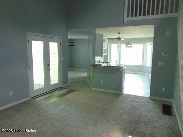 4801 Middlesex Dr Property Photo 9