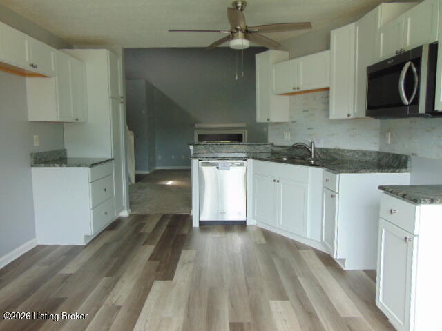 4801 Middlesex Dr Property Photo 14