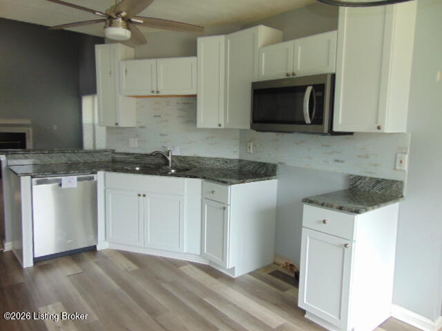 4801 Middlesex Dr Property Photo 15