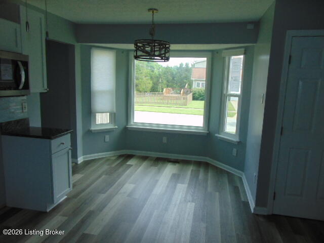 4801 Middlesex Dr Property Photo 17