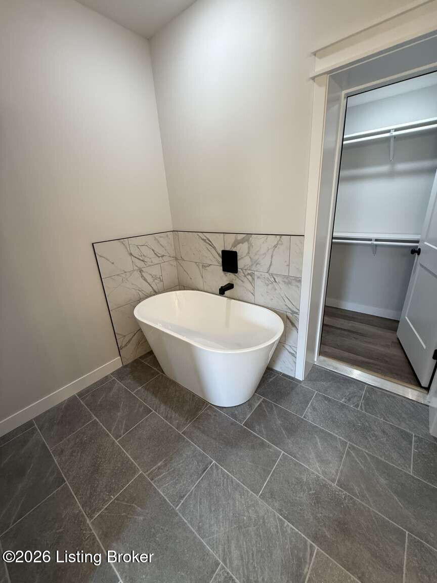 36 Robert Allen Ln Property Photo 32