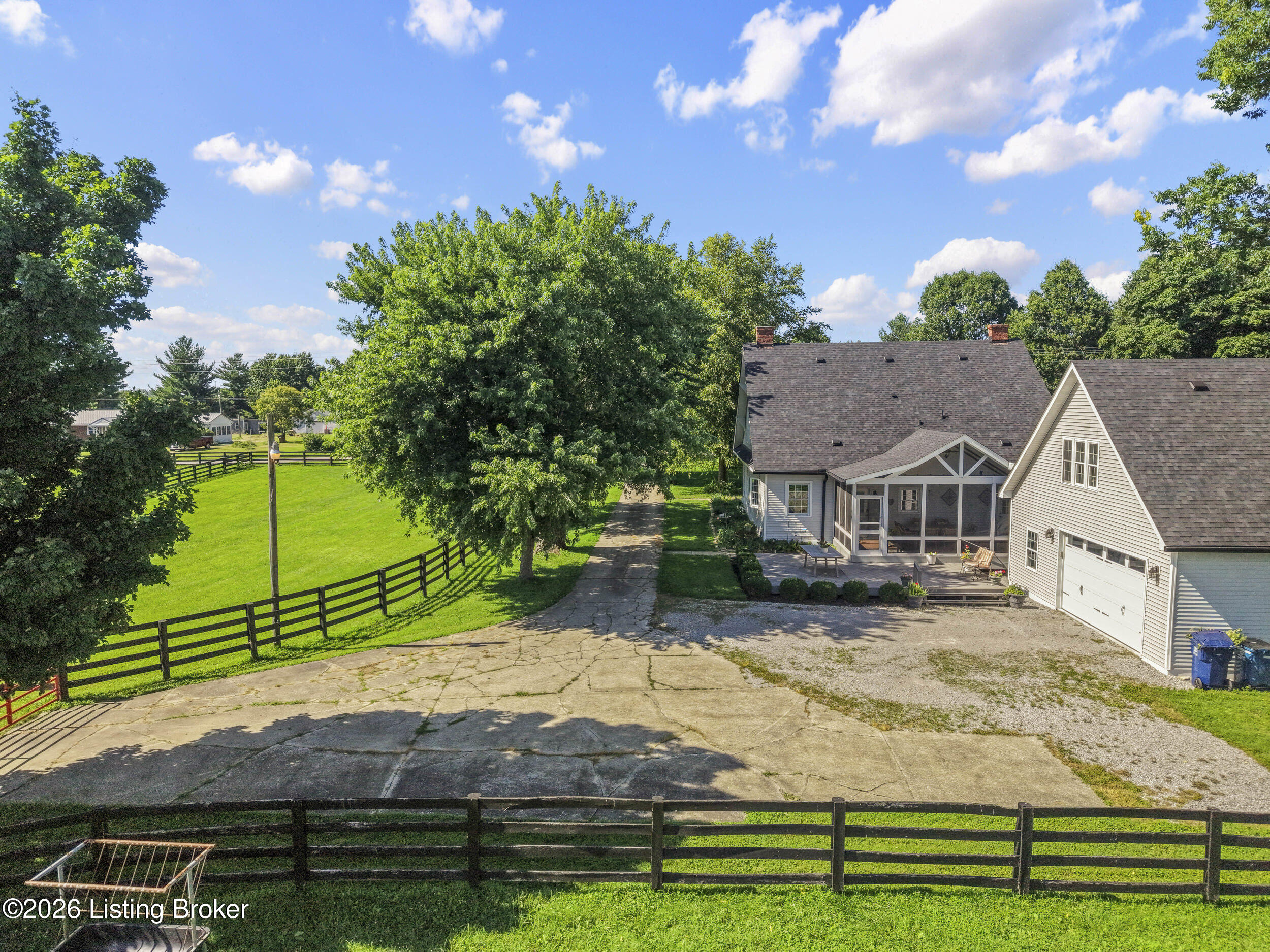 1219 Taylor Wood Rd Property Photo 12