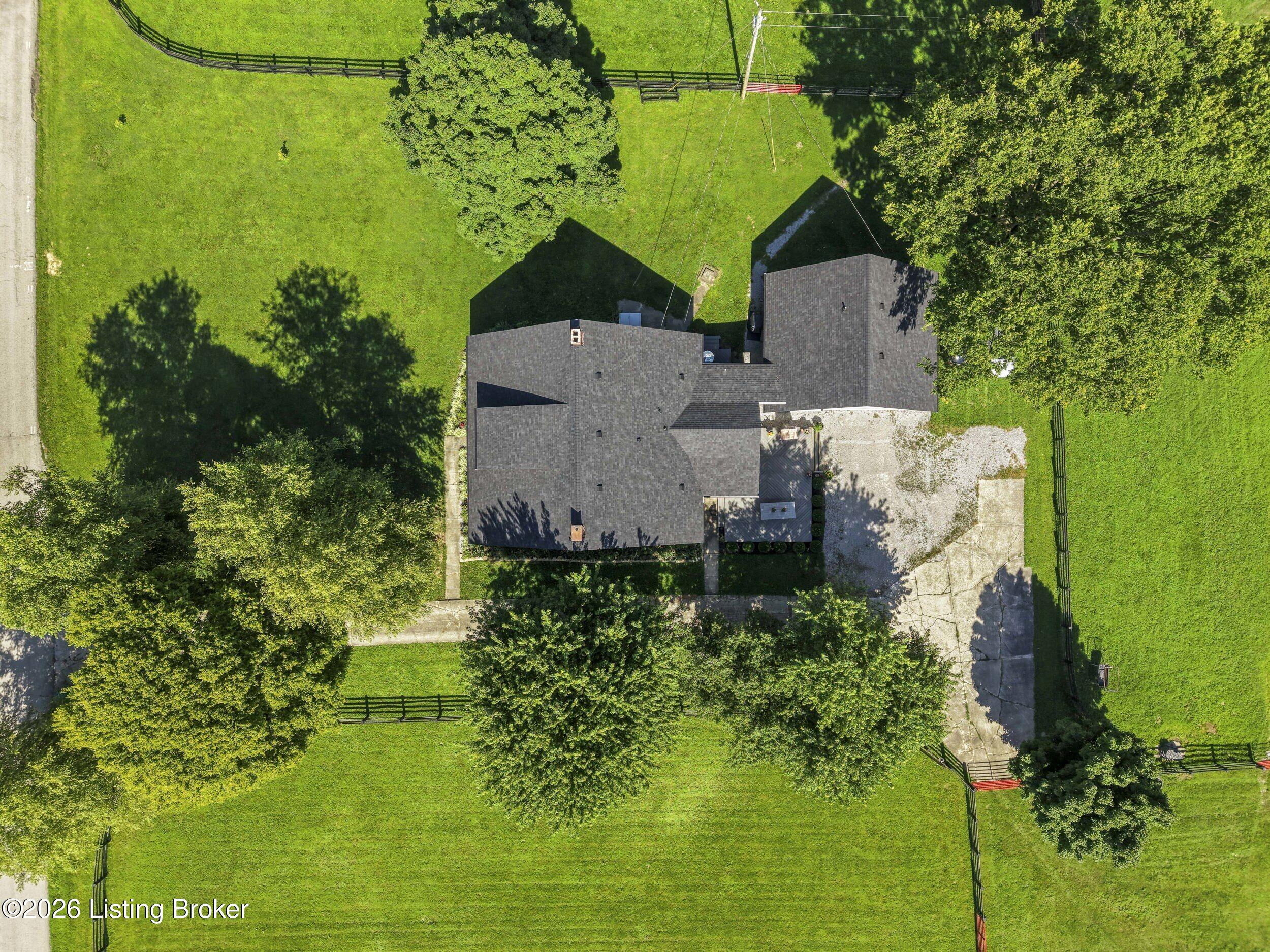 1219 Taylor Wood Rd Property Photo 13