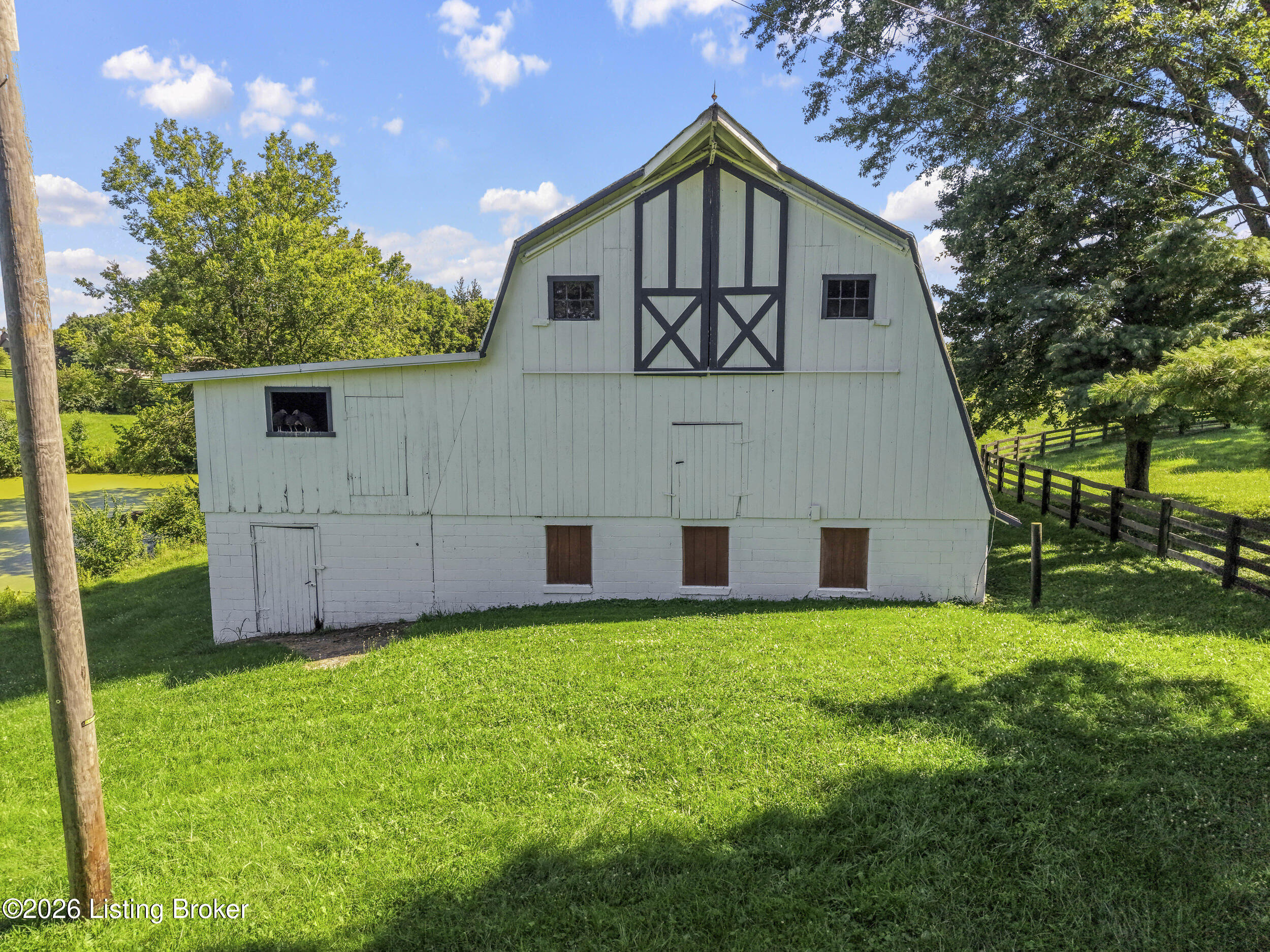1219 Taylor Wood Rd Property Photo 17