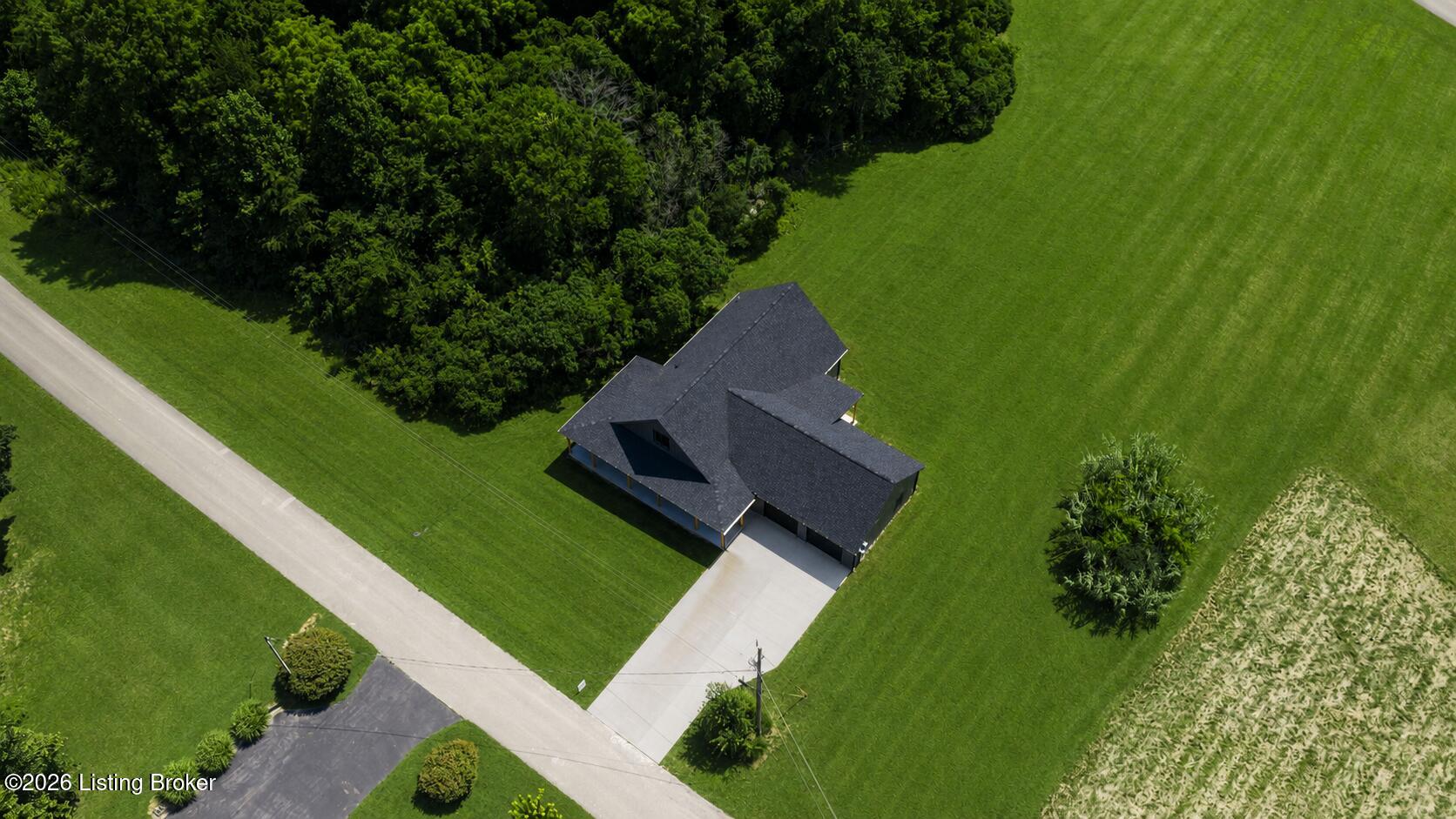 190 Hide Away Cir Property Photo 6