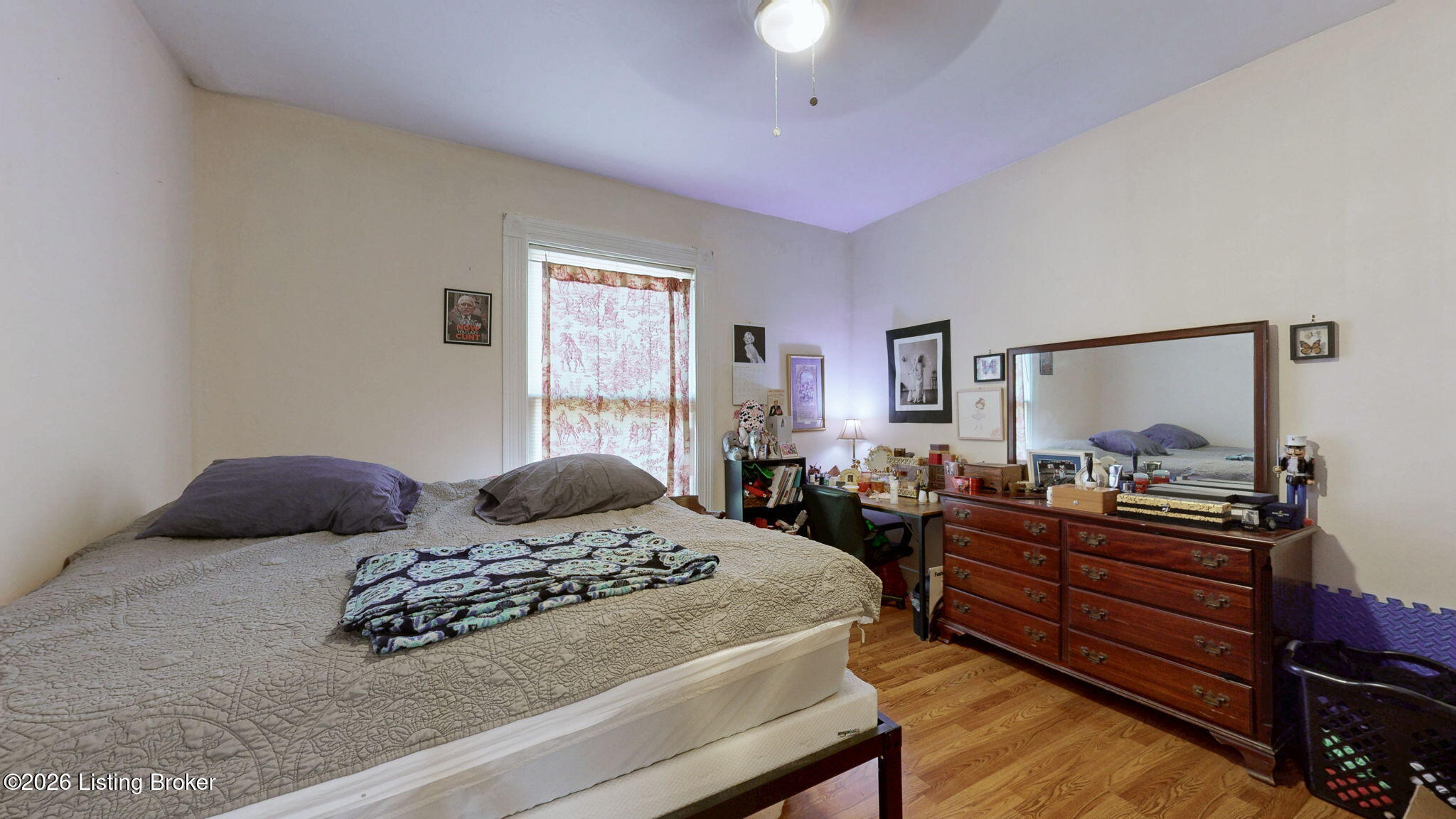 628 W Ormsby Ave Property Photo 6