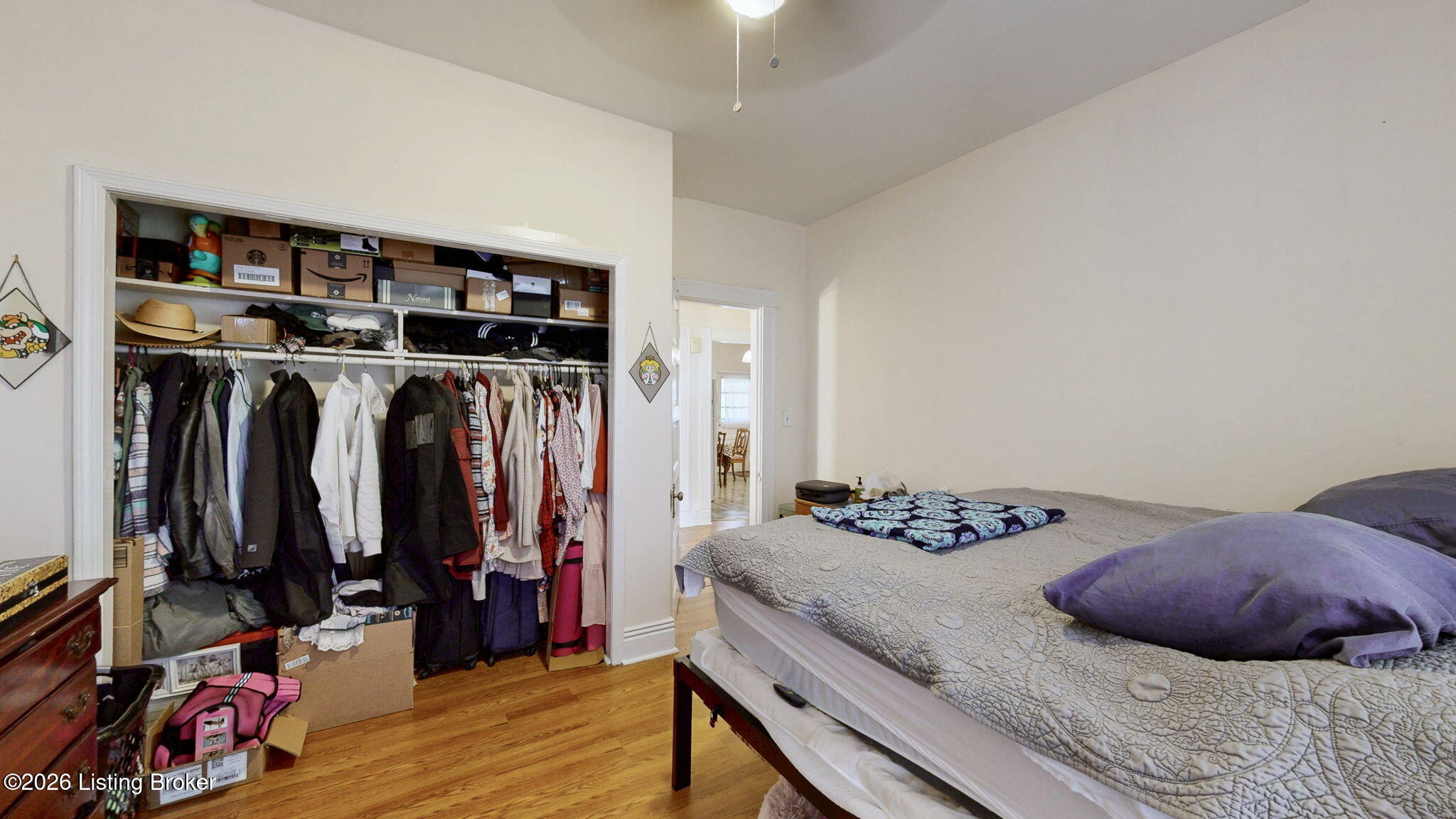 628 W Ormsby Ave Property Photo 7