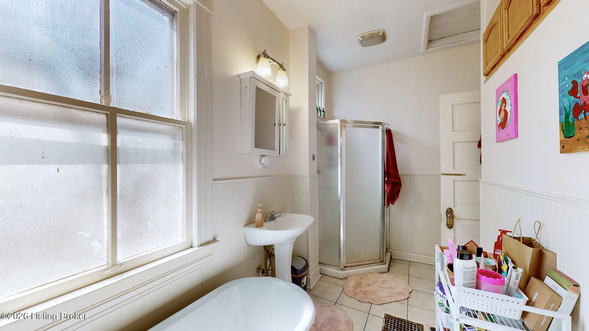 628 W Ormsby Ave Property Photo 15