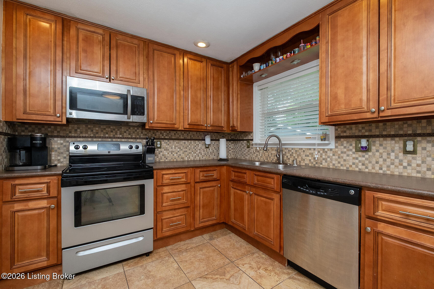 3620 Saint Edwards Dr Property Photo 8