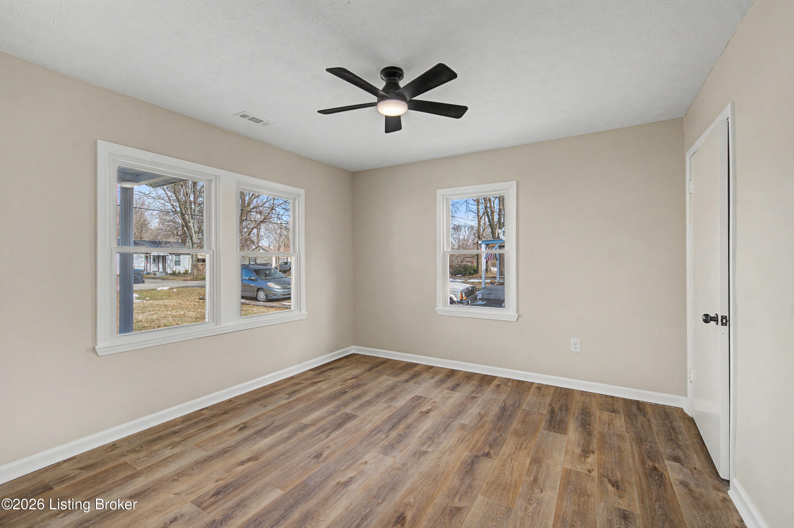 711 Shaffer Rd Property Photo 23