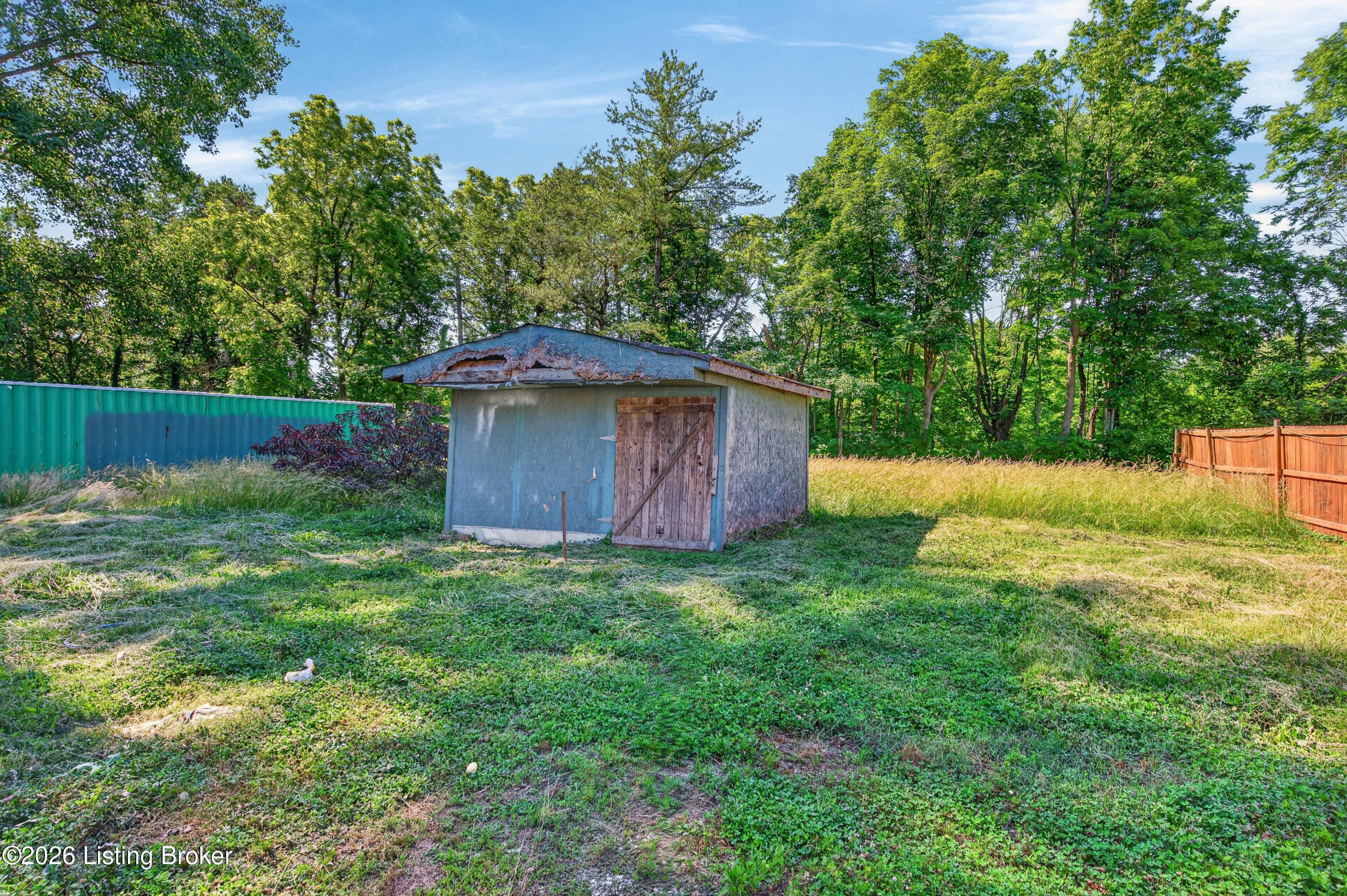 711 Shaffer Rd Property Photo 27