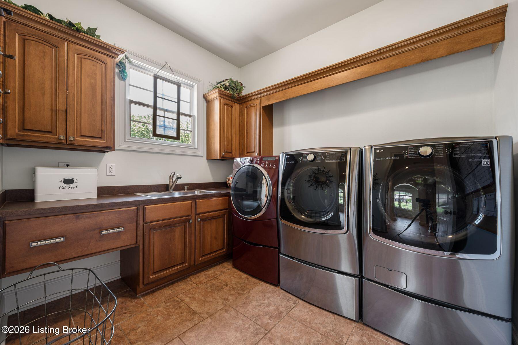 3021 Long Creek Way Property Photo 31
