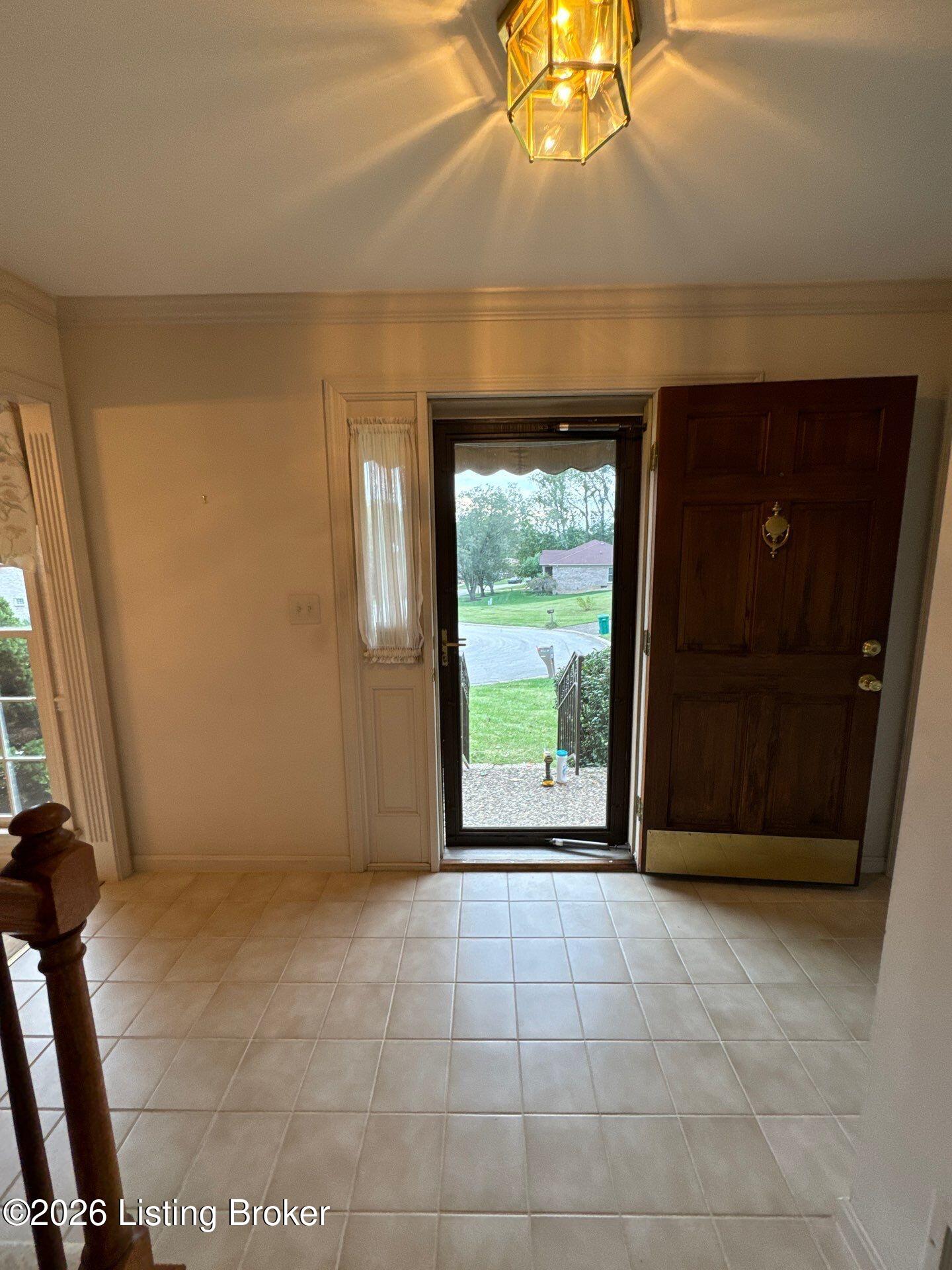10985 Eagles Cove Dr Property Photo 2