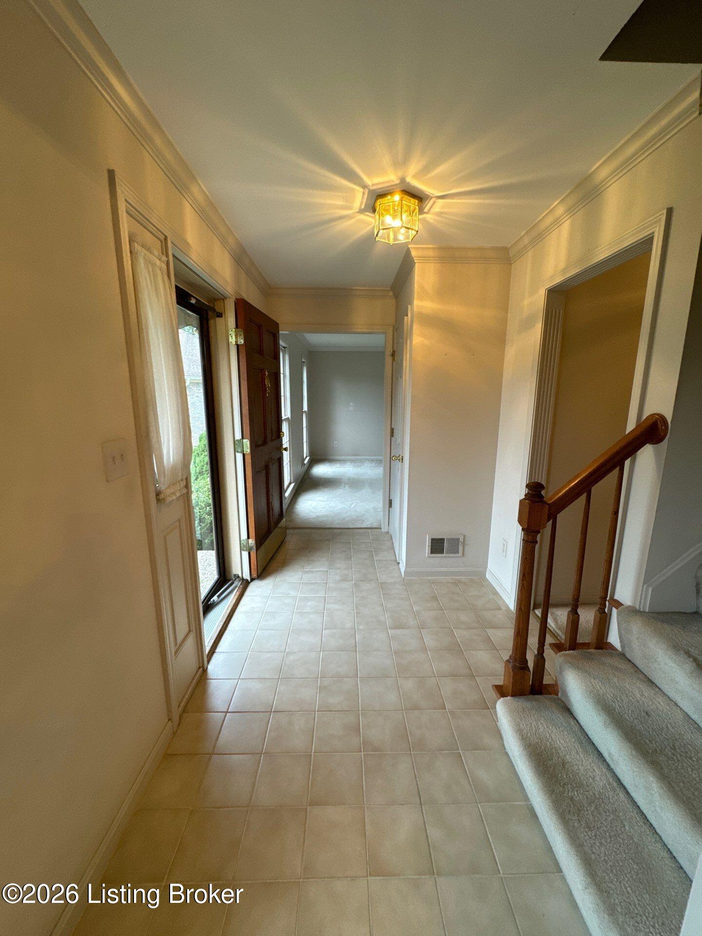 10985 Eagles Cove Dr Property Photo 4