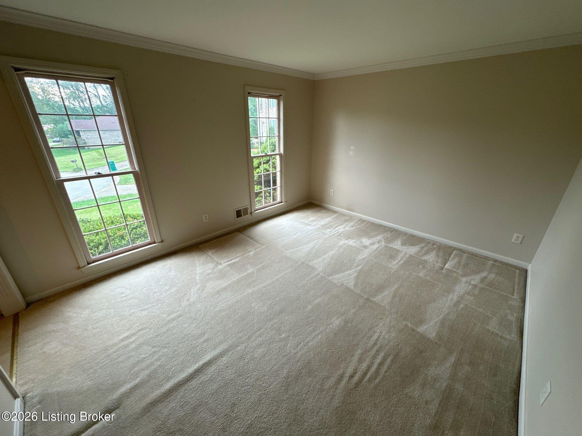 10985 Eagles Cove Dr Property Photo 6