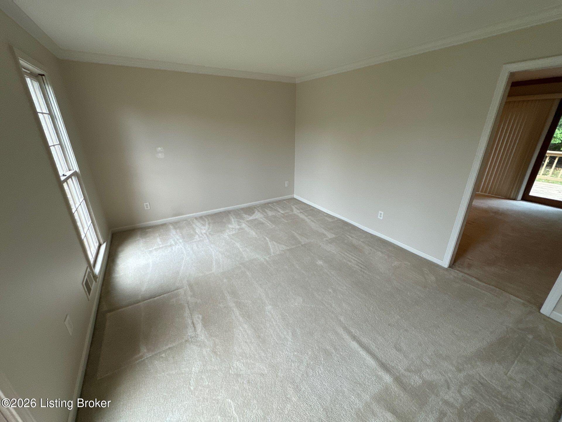 10985 Eagles Cove Dr Property Photo 7