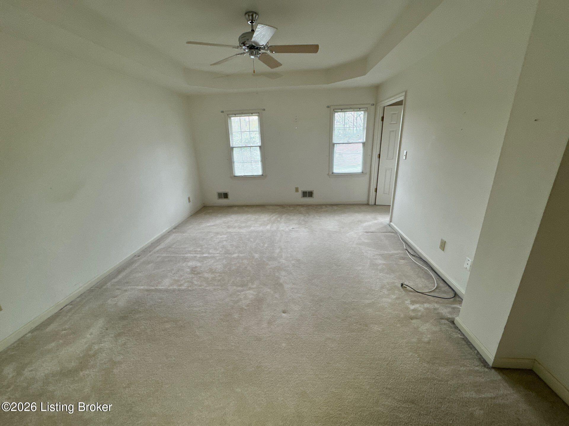 10985 Eagles Cove Dr Property Photo 16