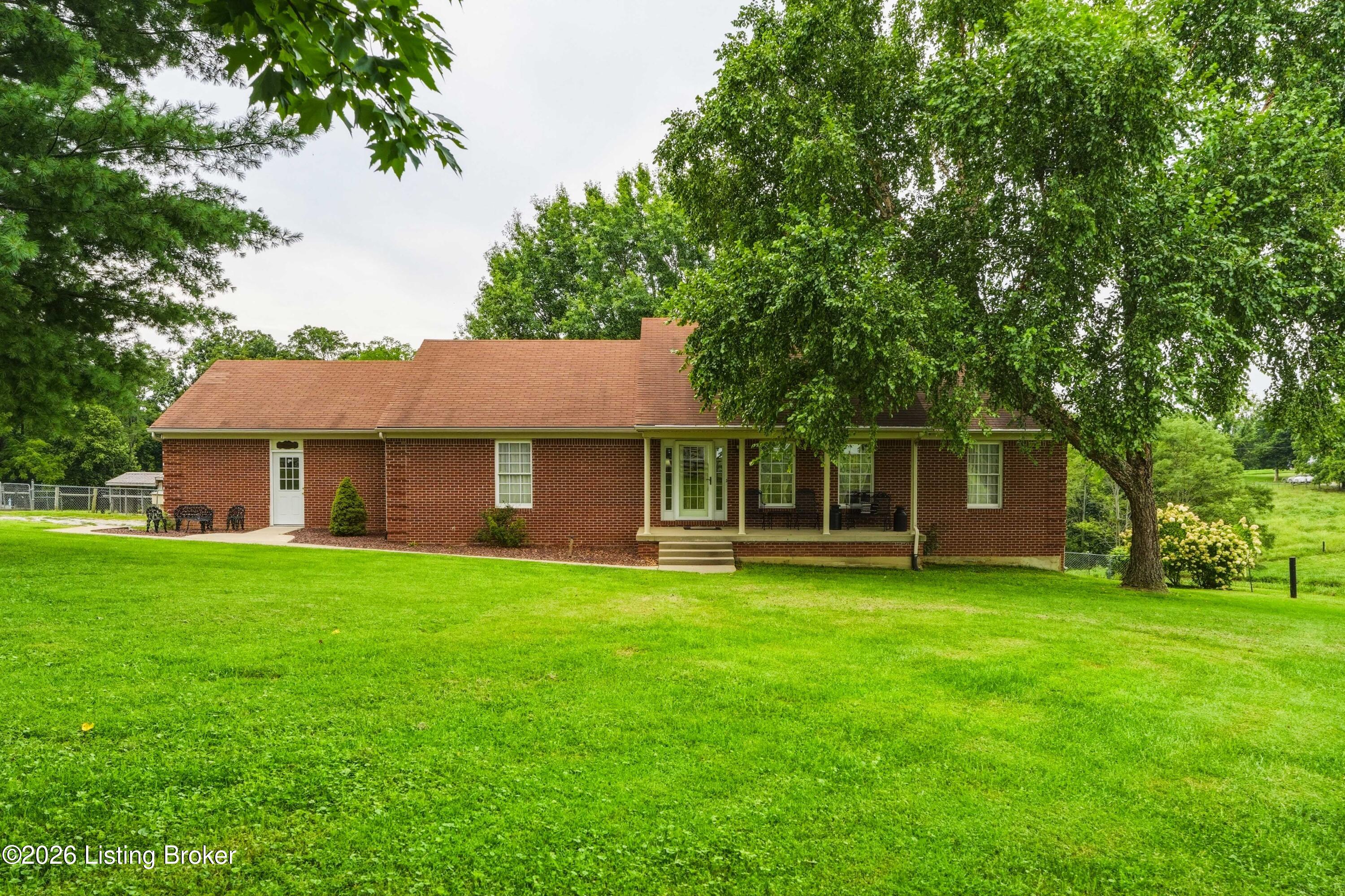 2714 Pea Ridge Rd Property Photo 6