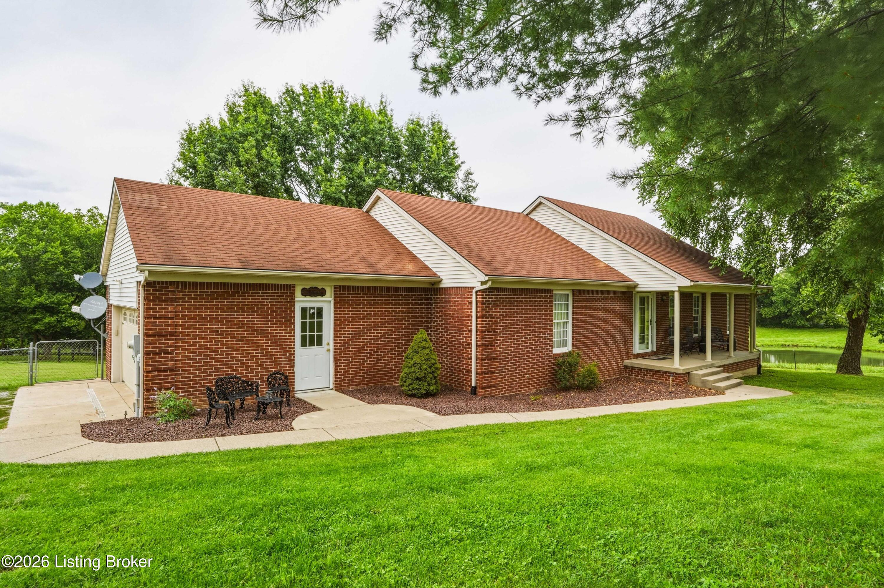 2714 Pea Ridge Rd Property Photo 8