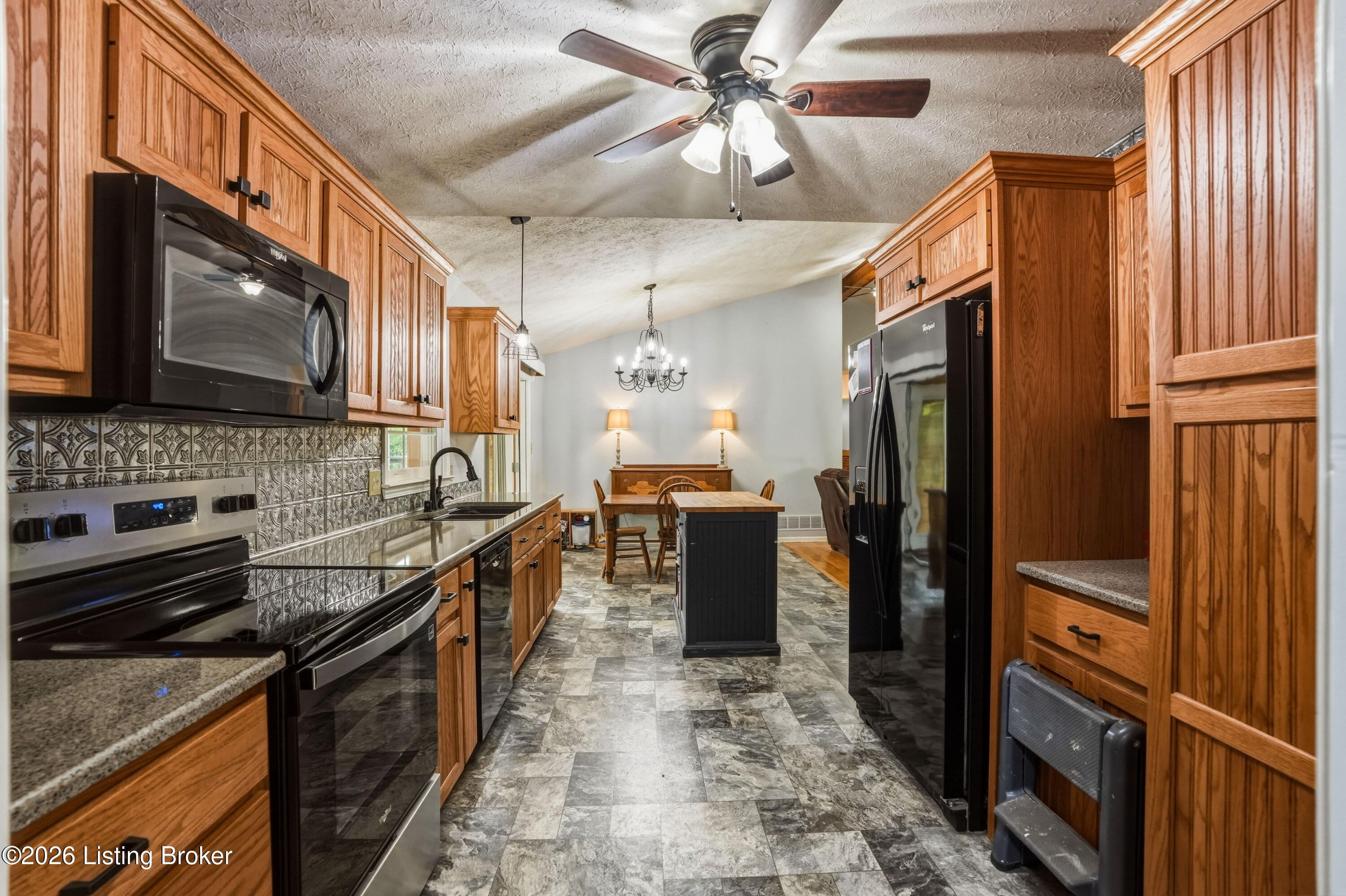 2714 Pea Ridge Rd Property Photo 18