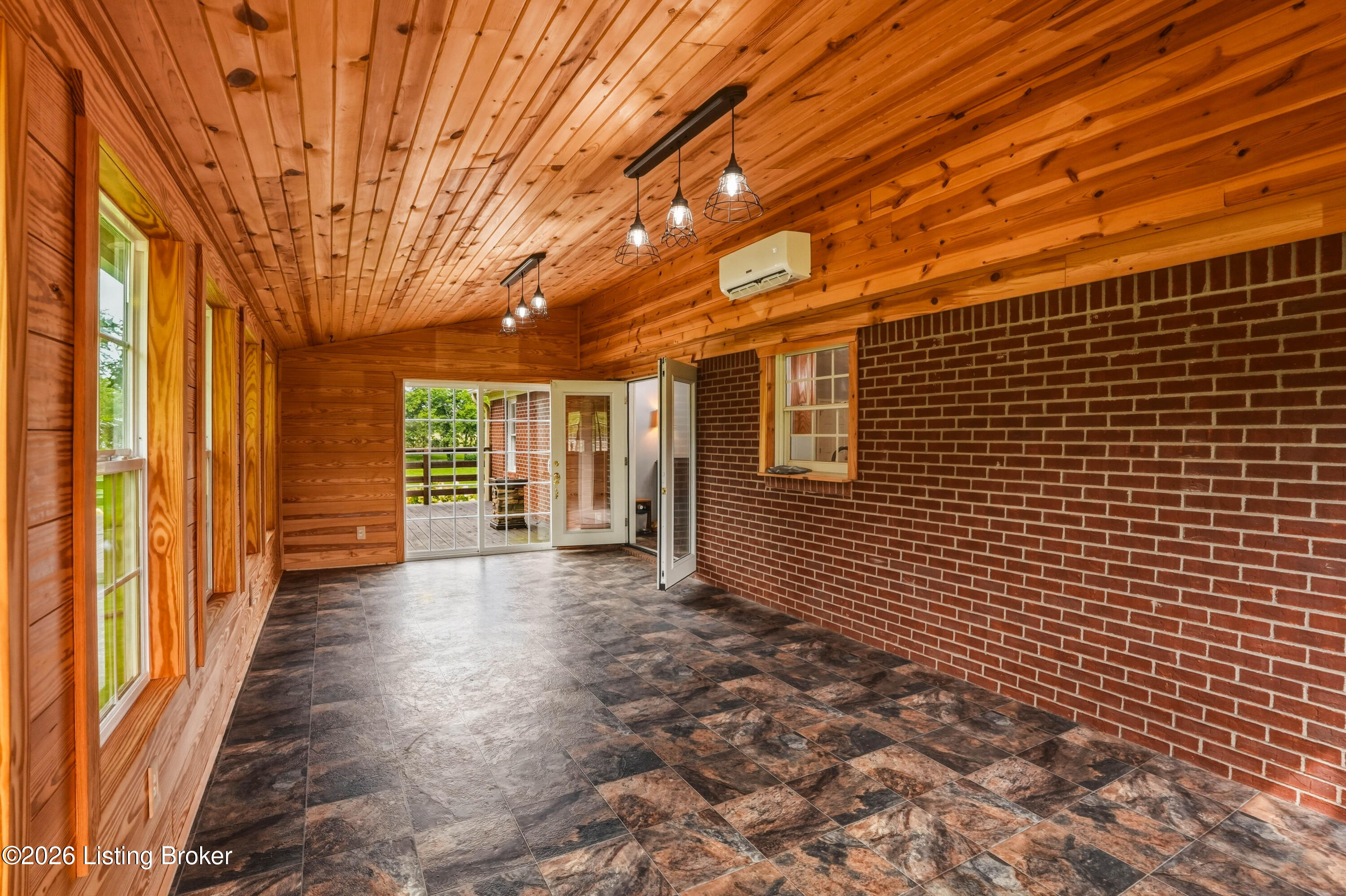 2714 Pea Ridge Rd Property Photo 26