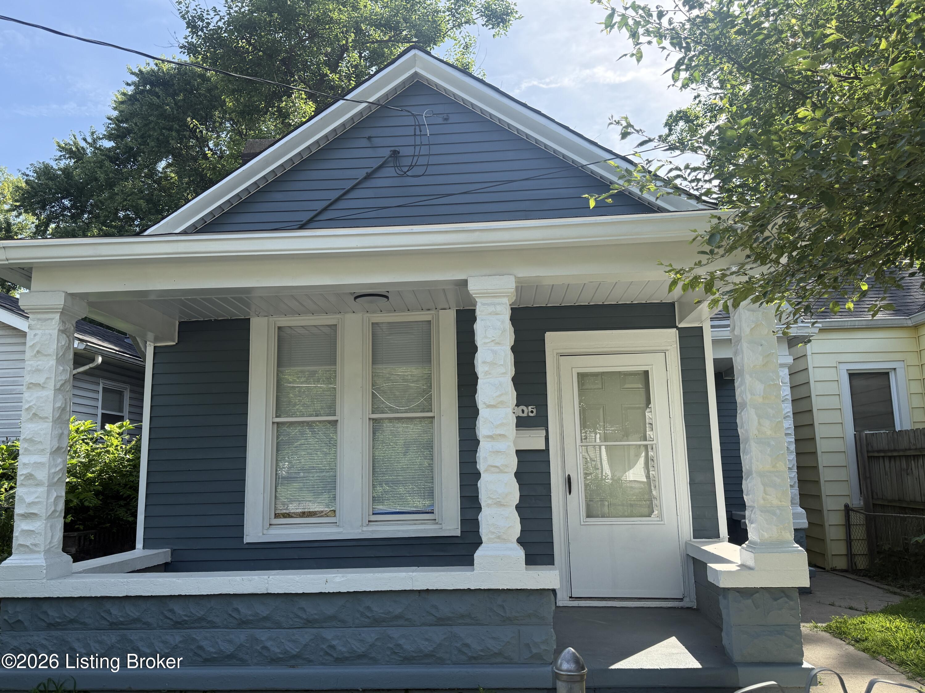 905 Winkler Ave Property Photo 1