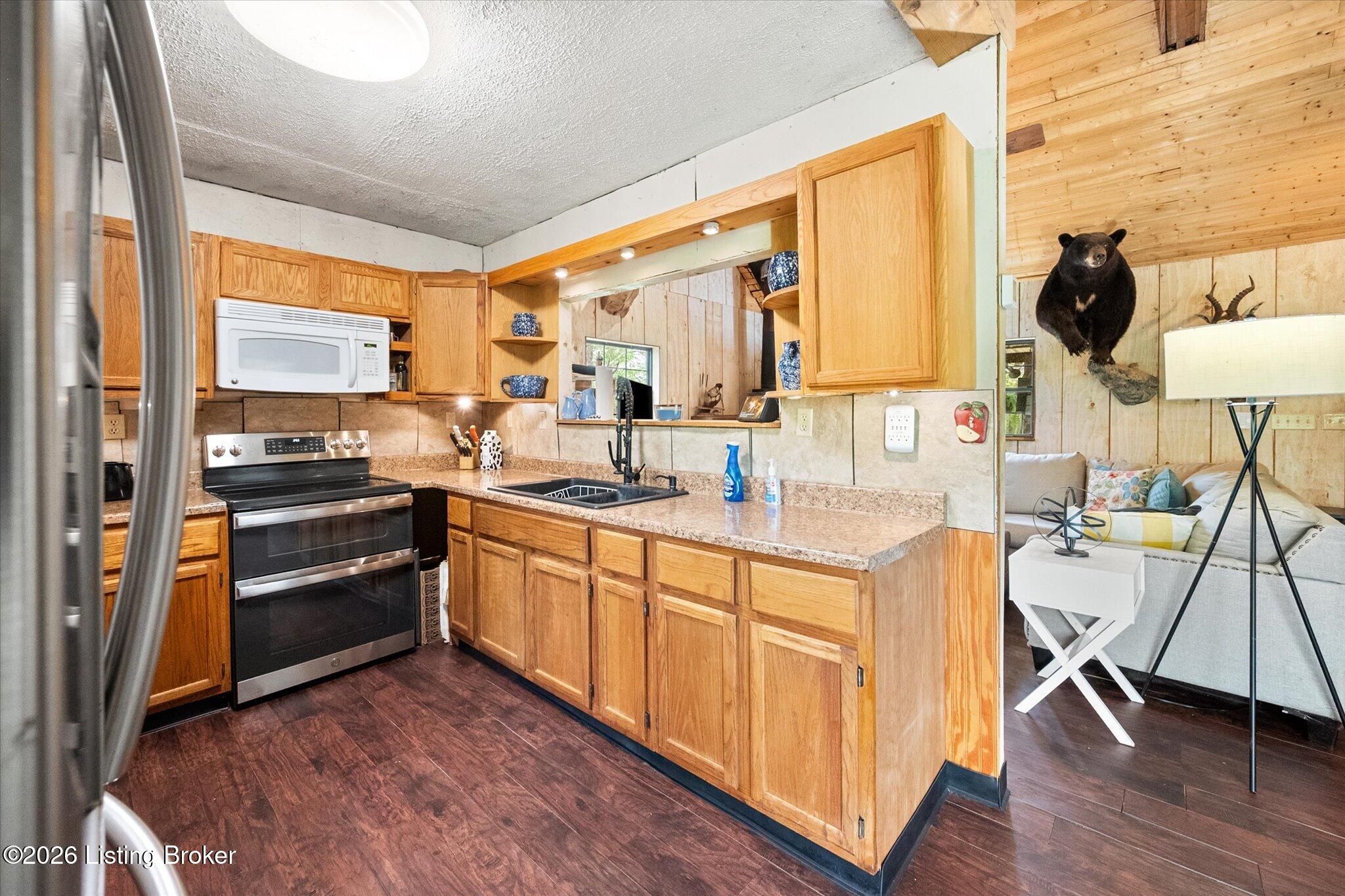 7014 Organ Creek Cir Property Photo 16