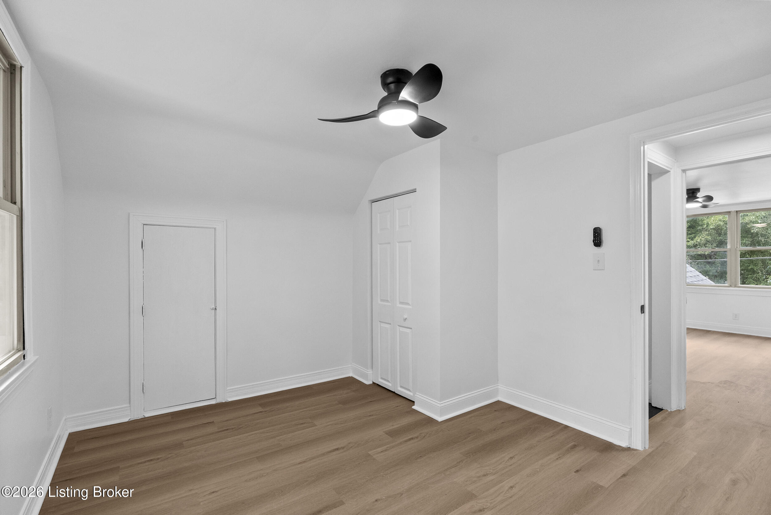 3803 Kahlert Ave Property Photo 15
